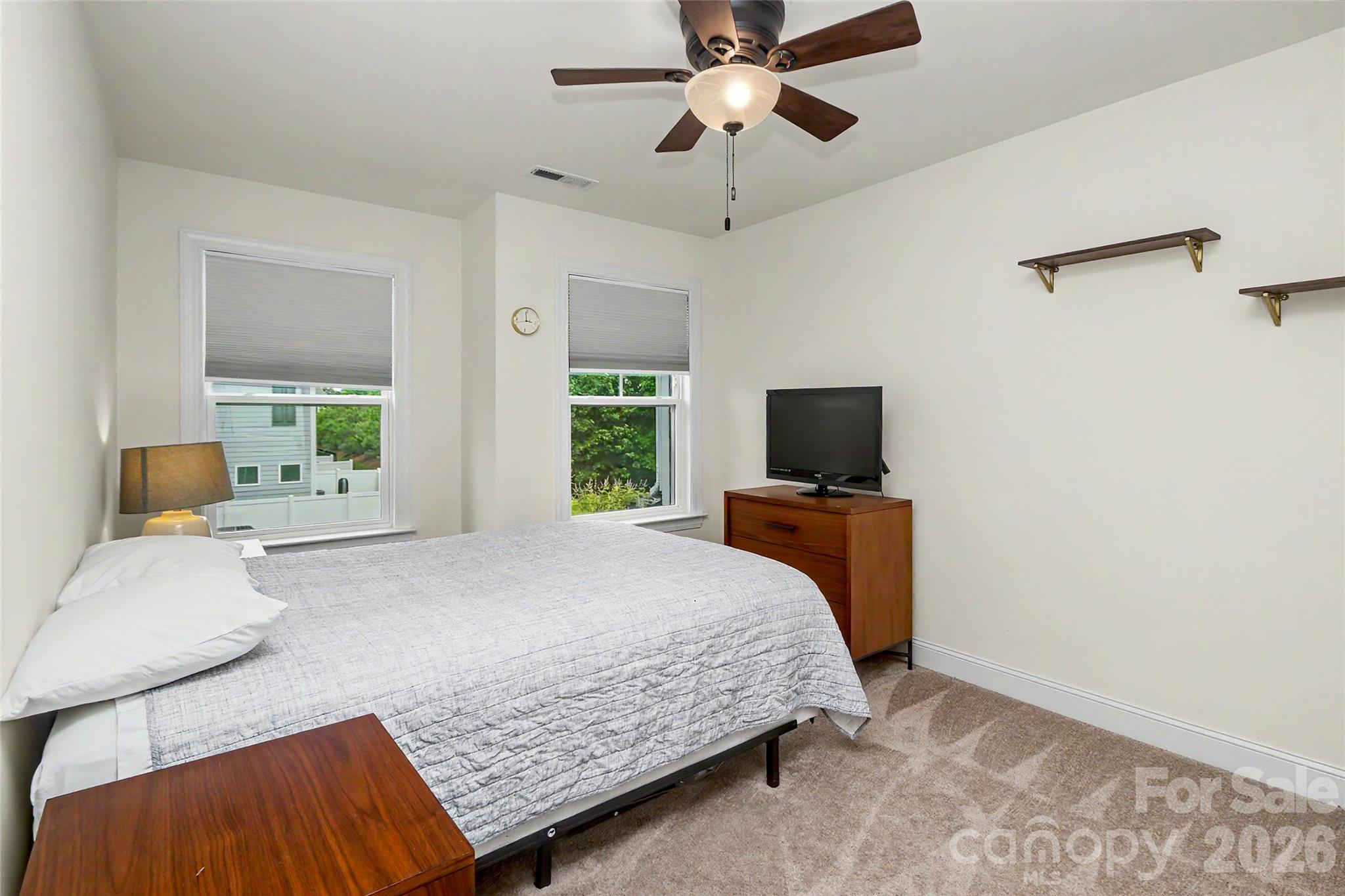 The Townhomes at McKee Glen - Residential