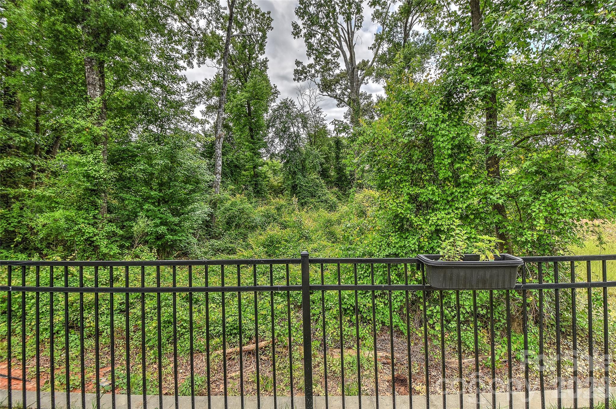 The Townhomes at McKee Glen - Residential