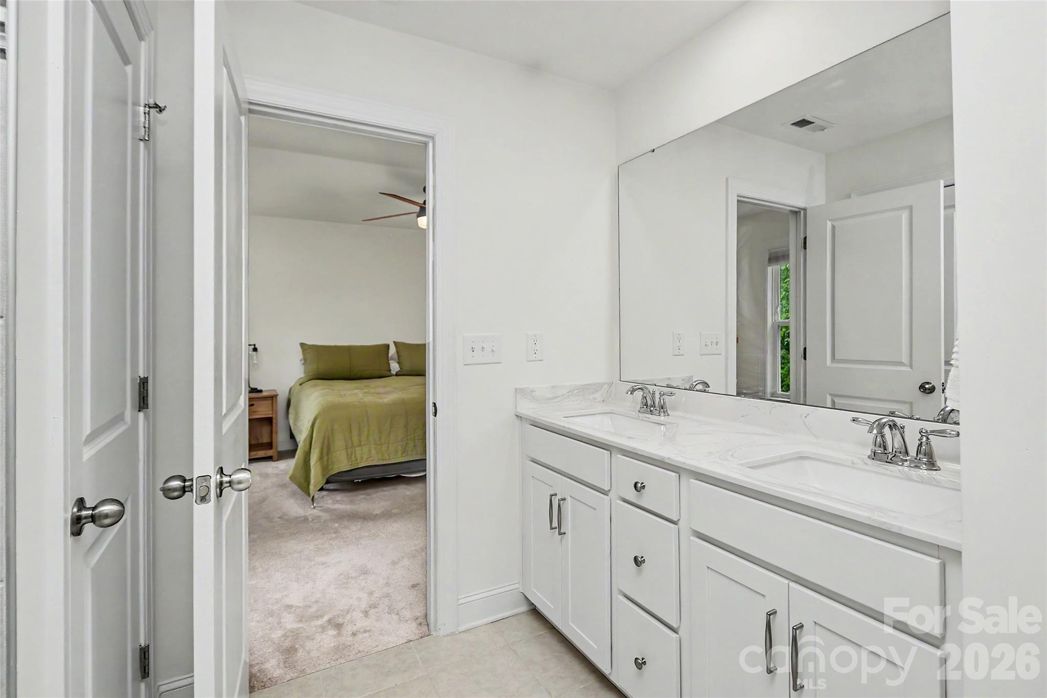 The Townhomes at McKee Glen - Residential