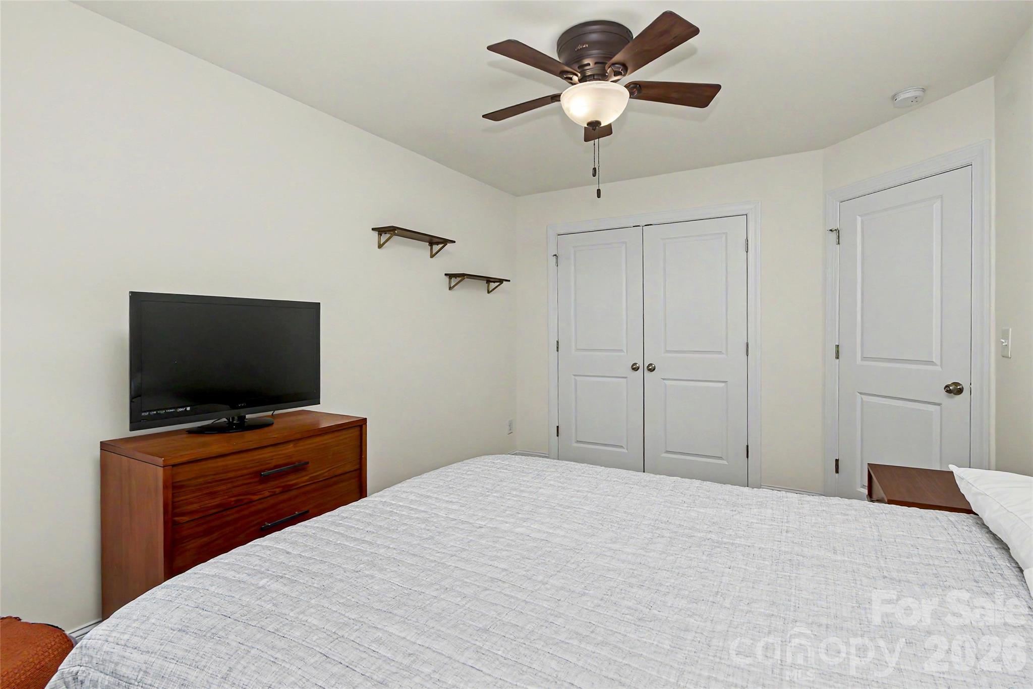 The Townhomes at McKee Glen - Residential