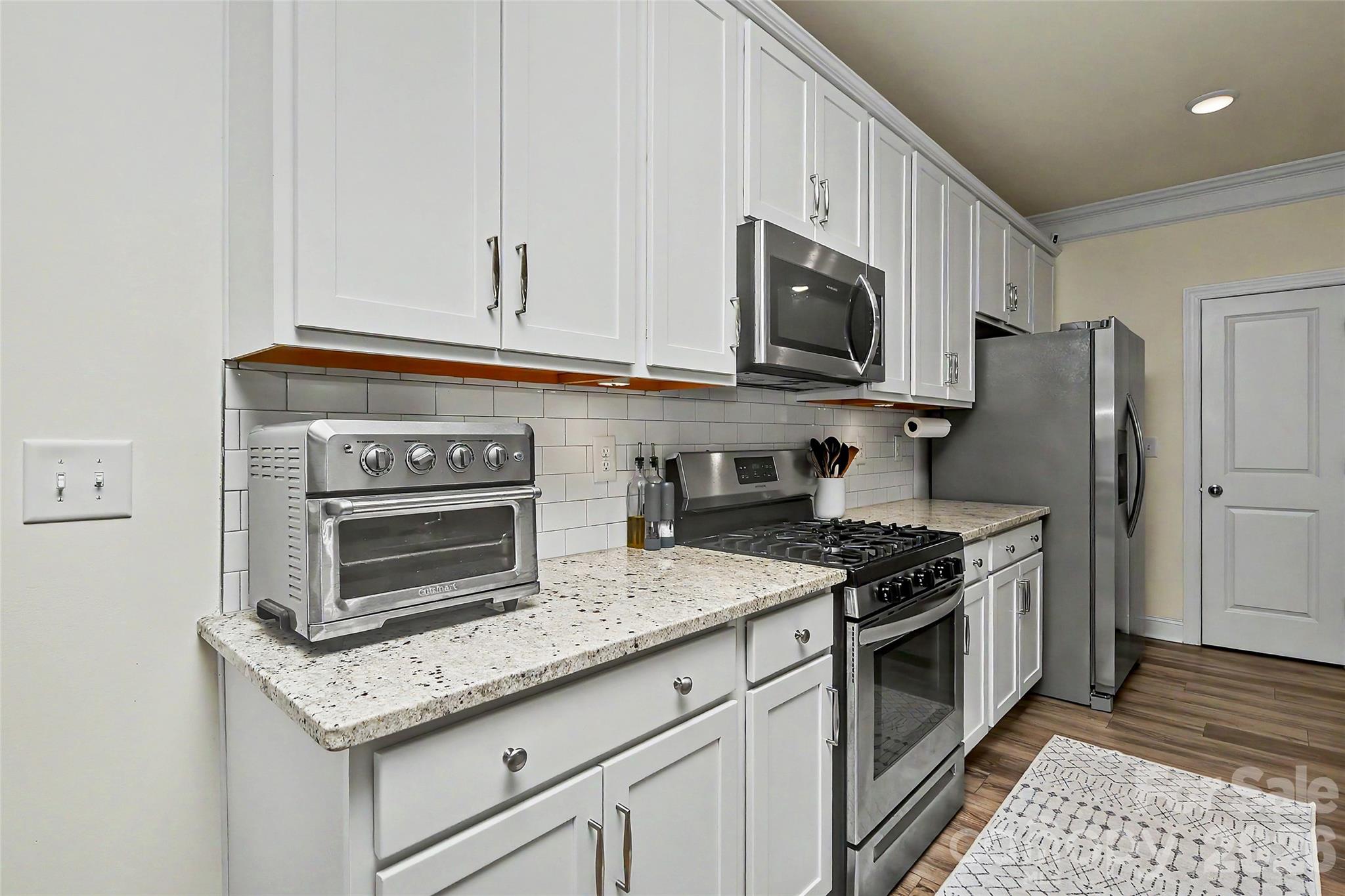 The Townhomes at McKee Glen - Residential