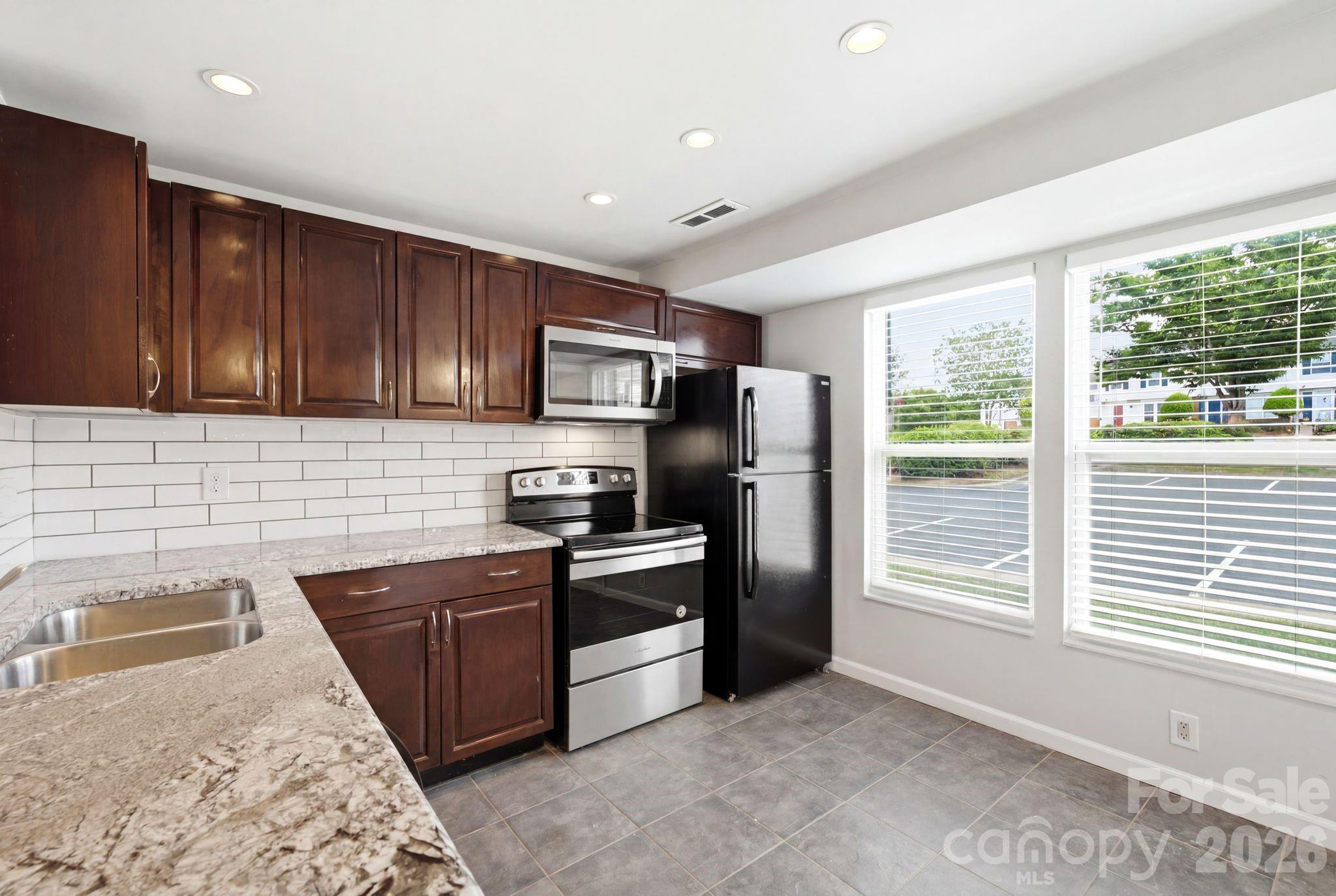 Park Lake - Residential