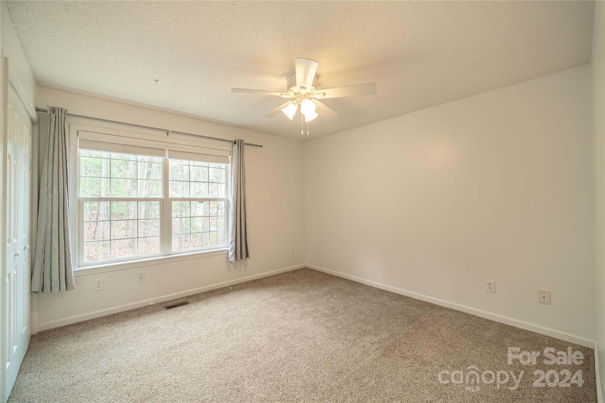 Sunny Ridge Estates - Residential