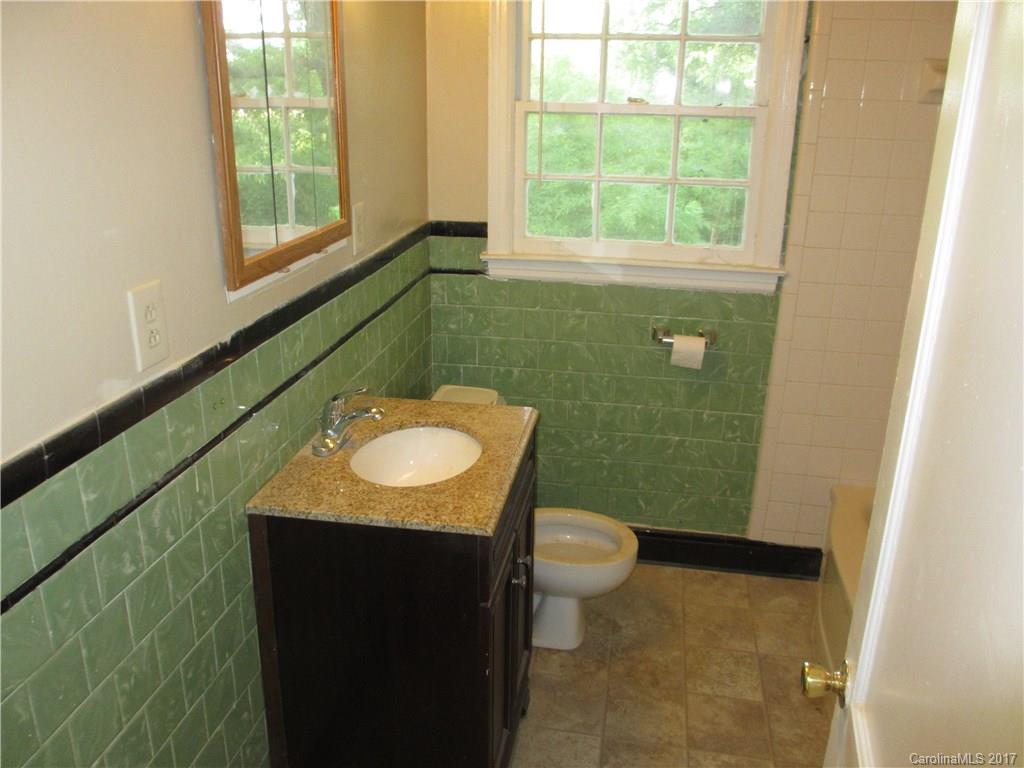 Commonwealth - Residential Lease