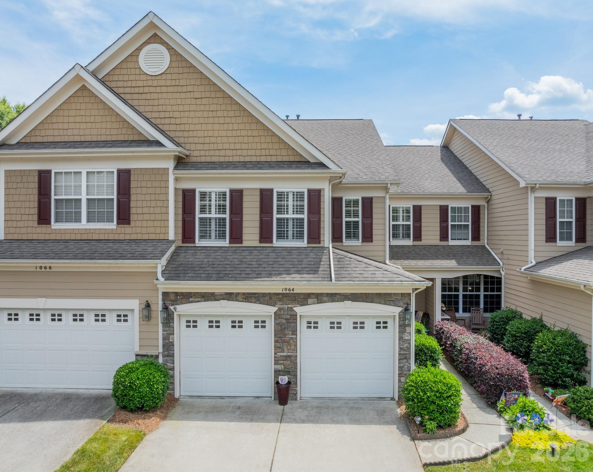Lake Shore On Lake Wylie - Residential
