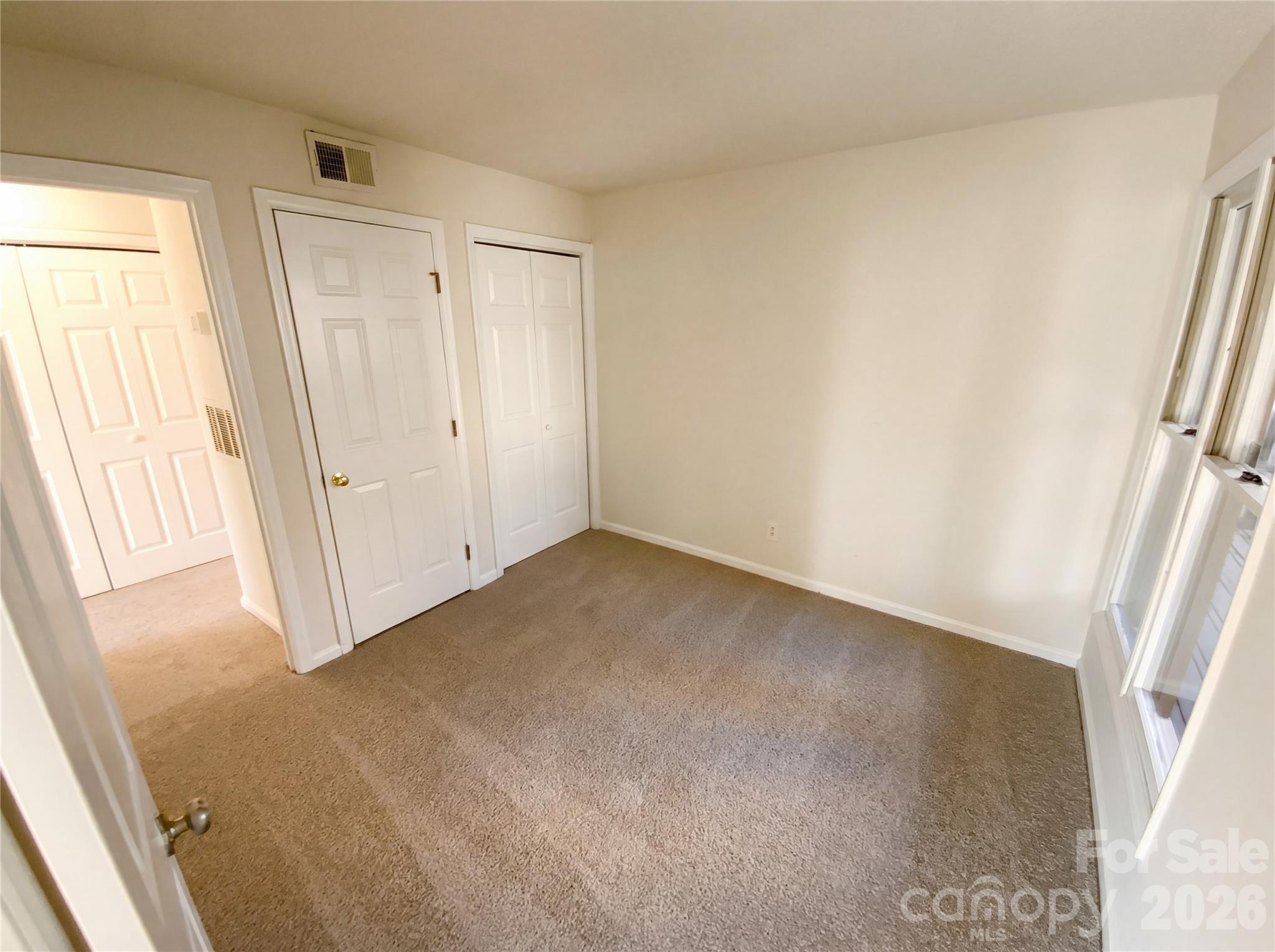 Latta Square - Residential