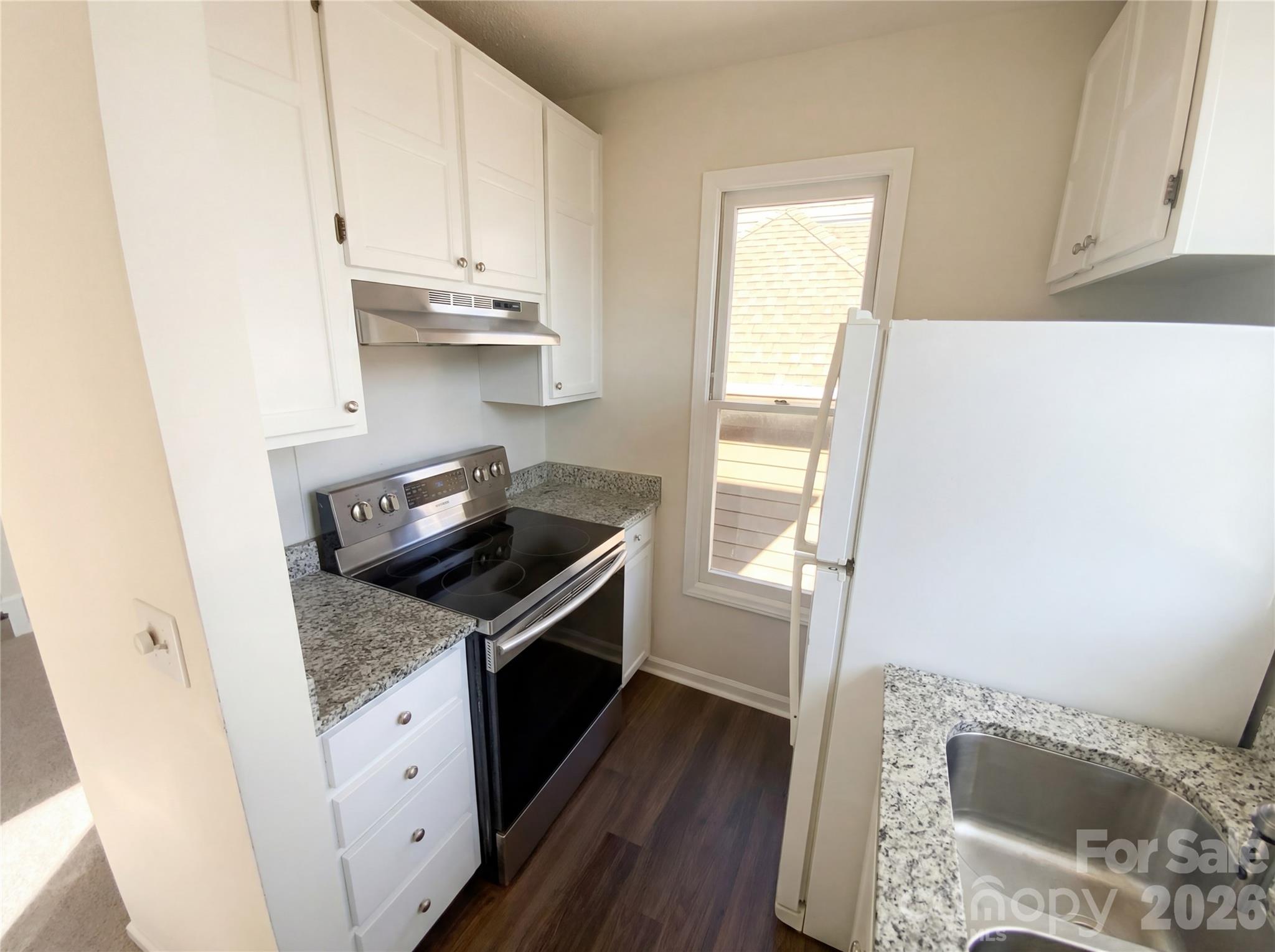 Latta Square - Residential