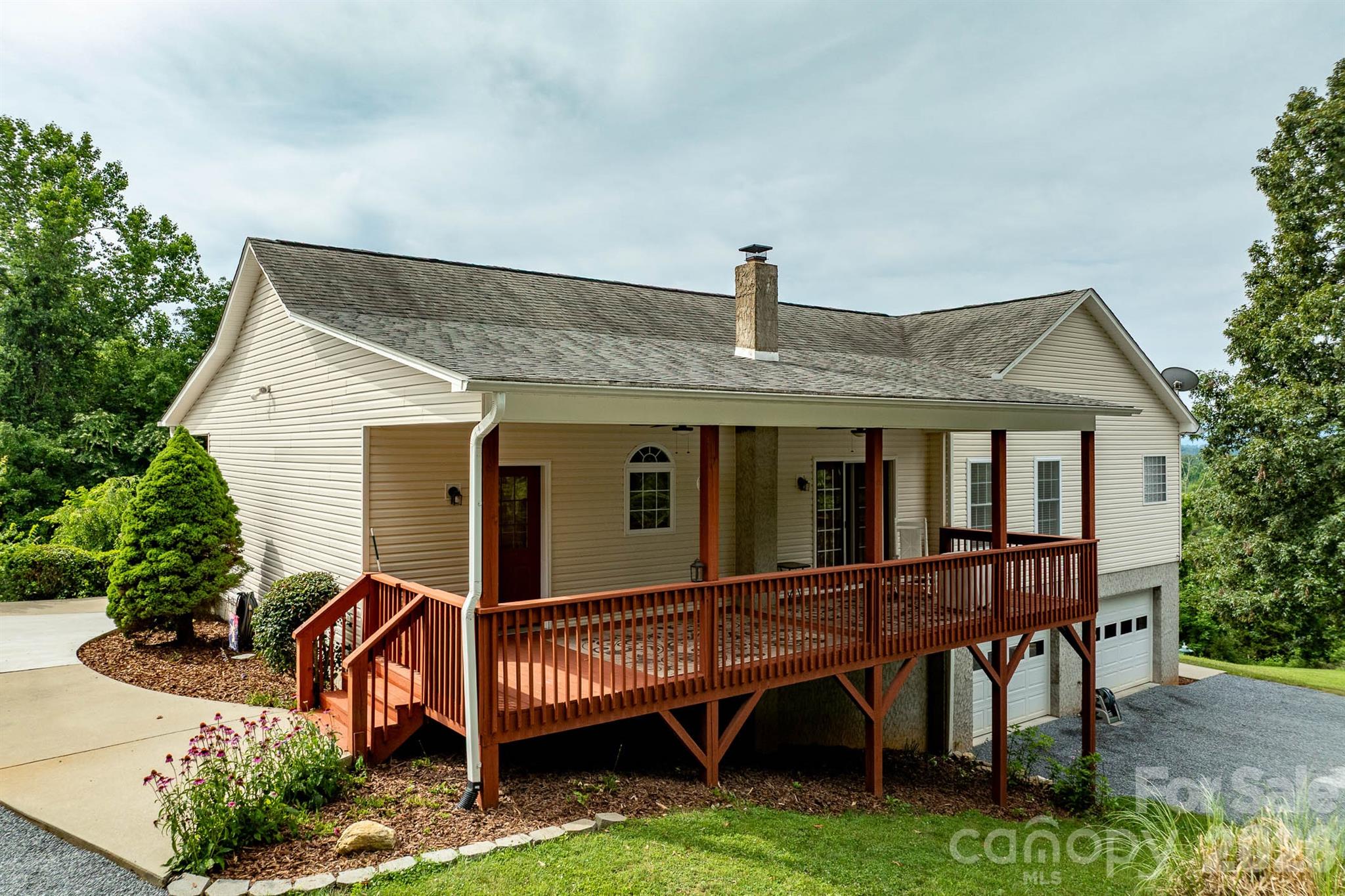 Ridge Runner Retreat - Residential
