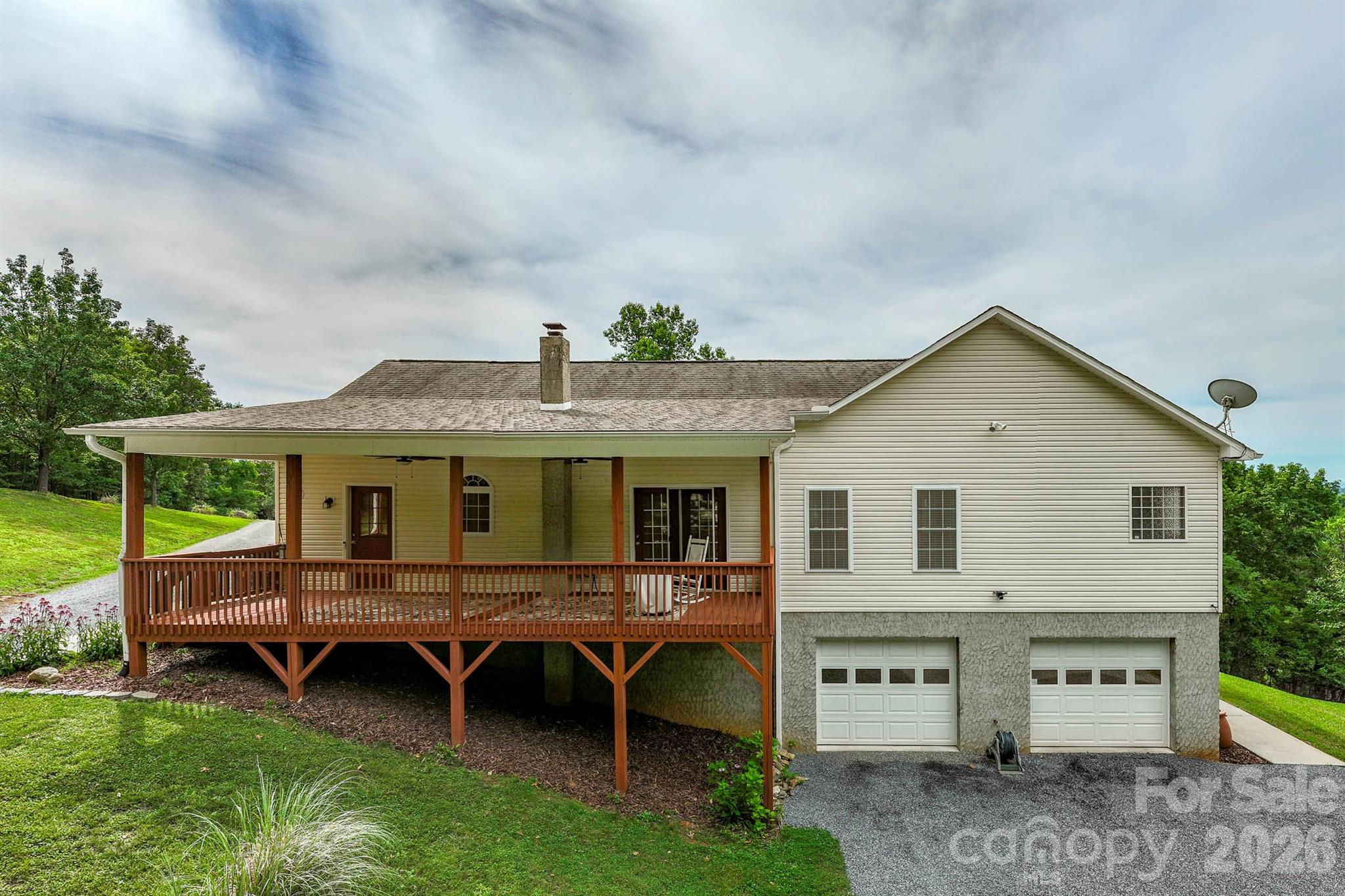 Ridge Runner Retreat - Residential