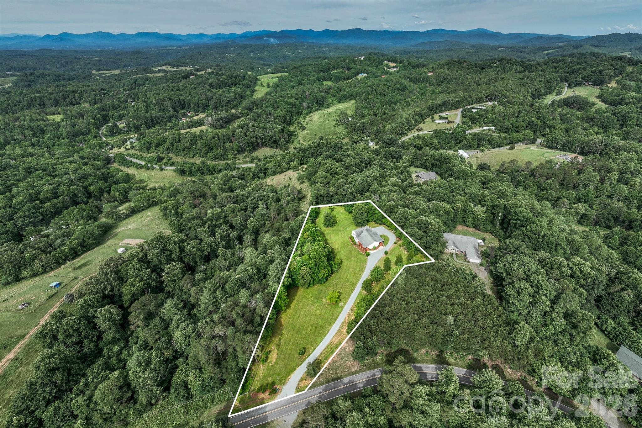 Ridge Runner Retreat - Residential
