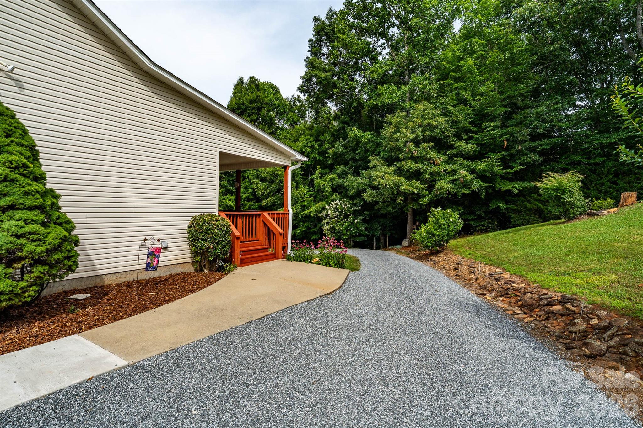 Ridge Runner Retreat - Residential