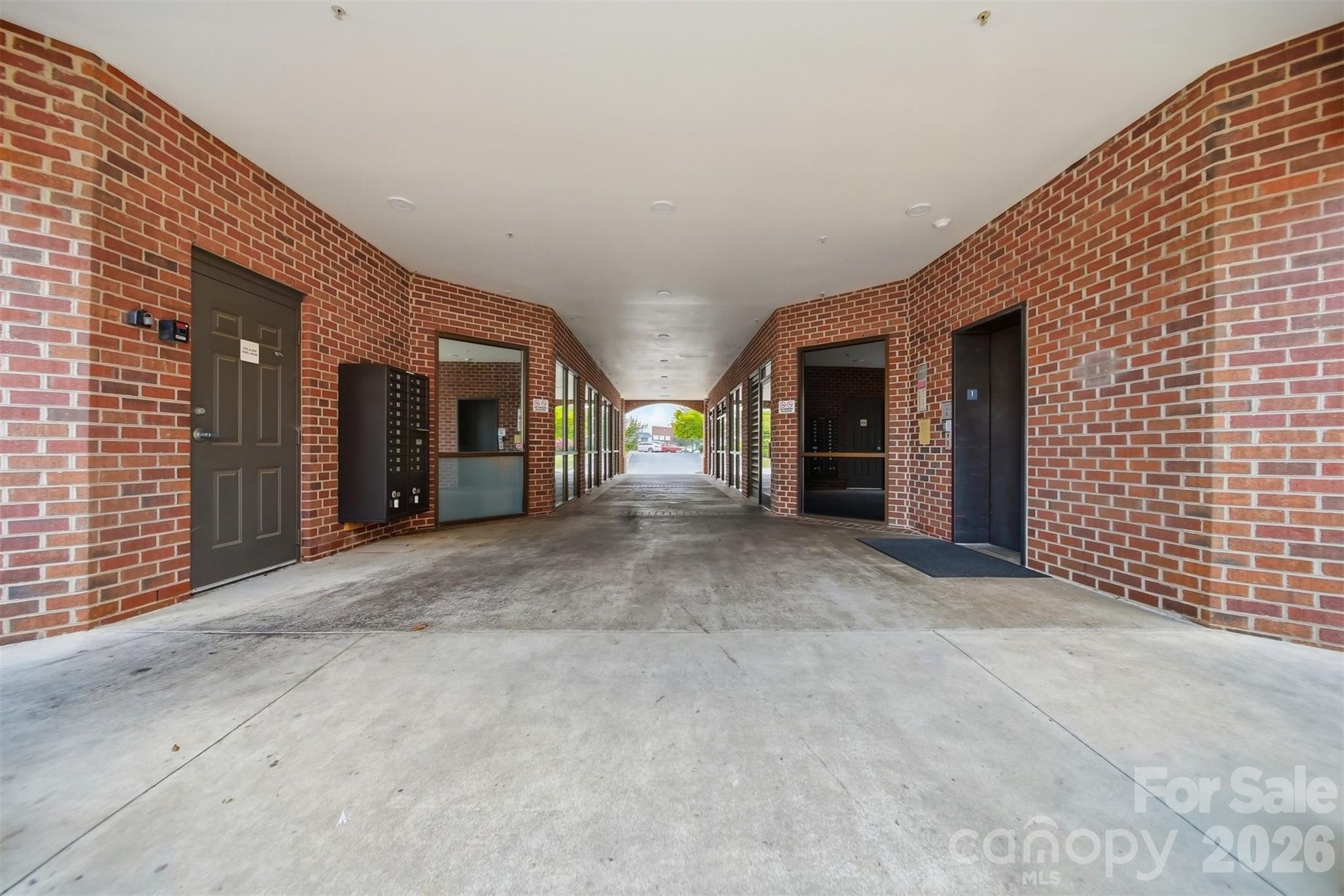 Viewmont Plaza - Residential