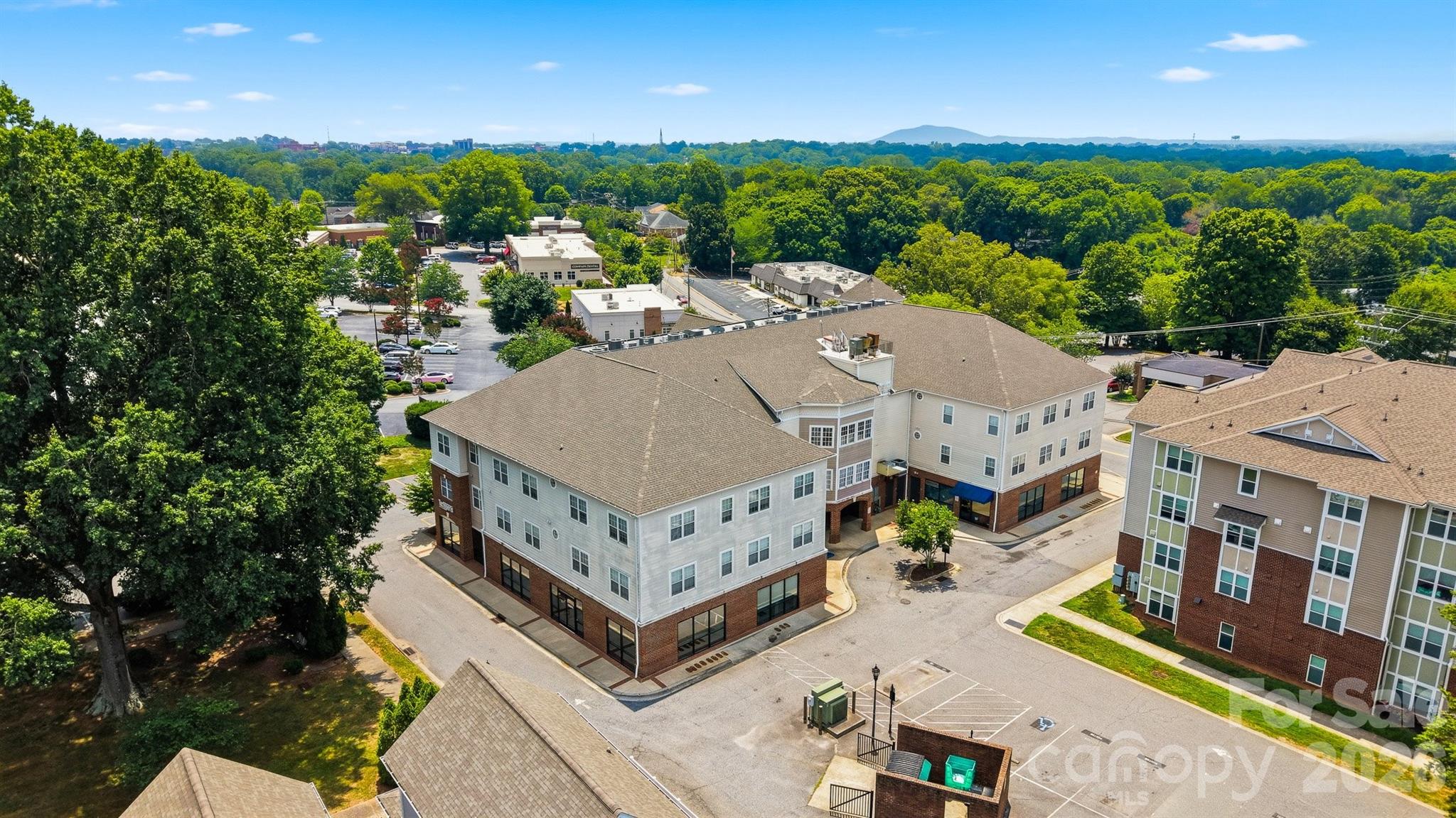 Viewmont Plaza - Residential