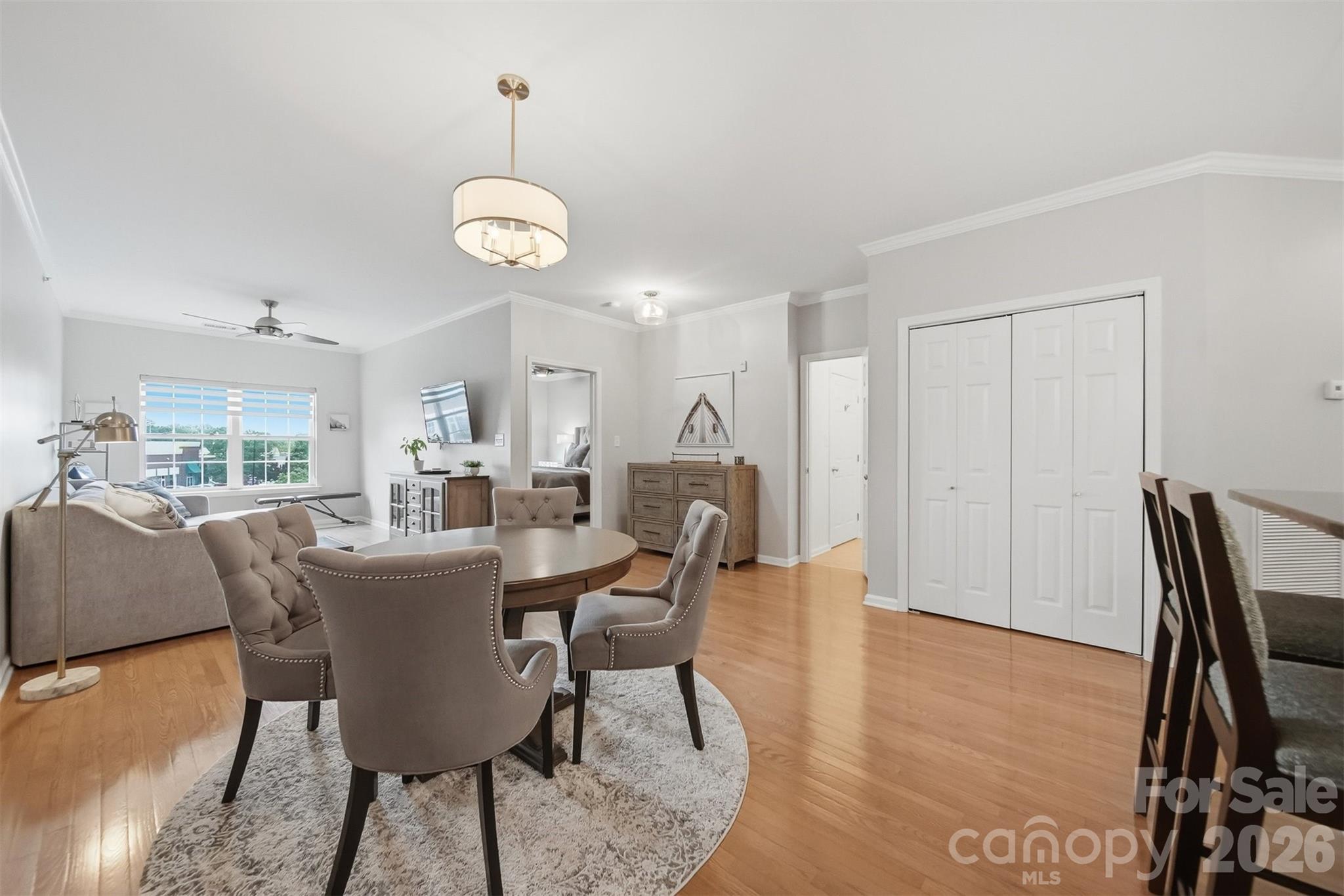 Viewmont Plaza - Residential