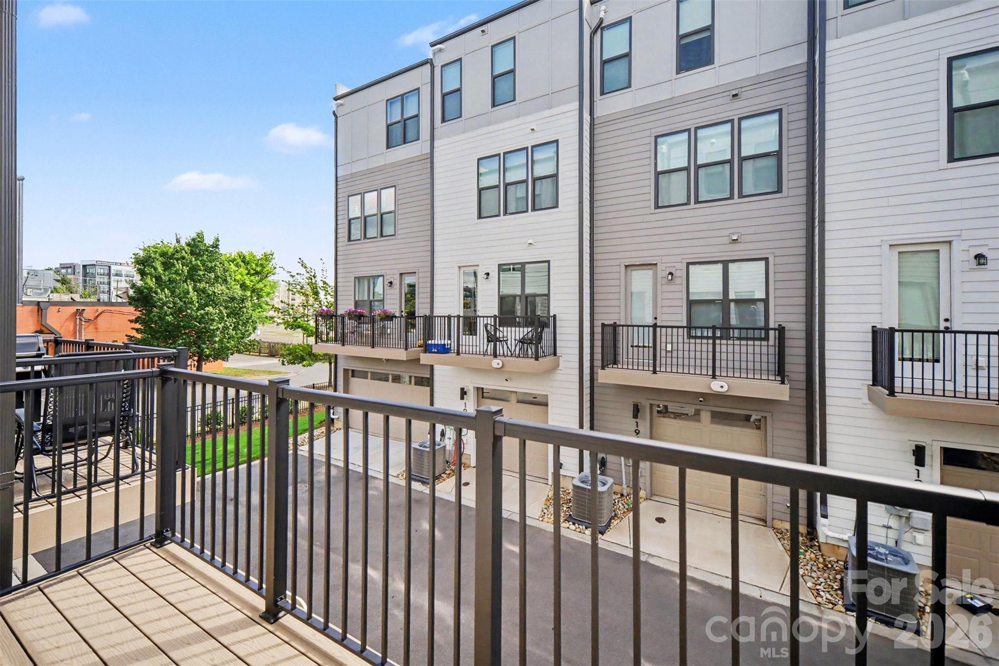 Tremont Station - Residential