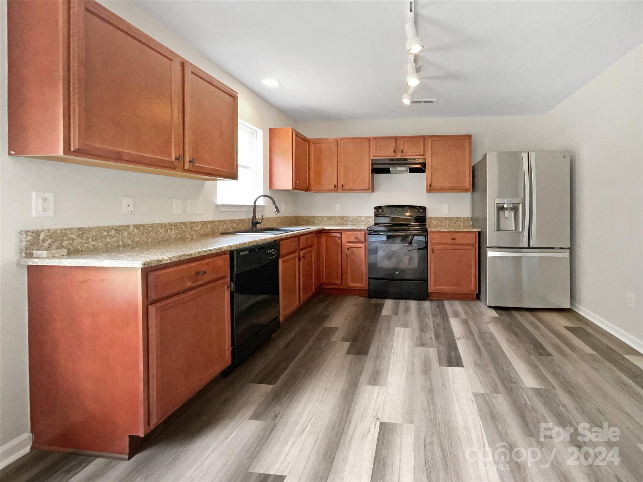 Gunnars Ridge - Residential