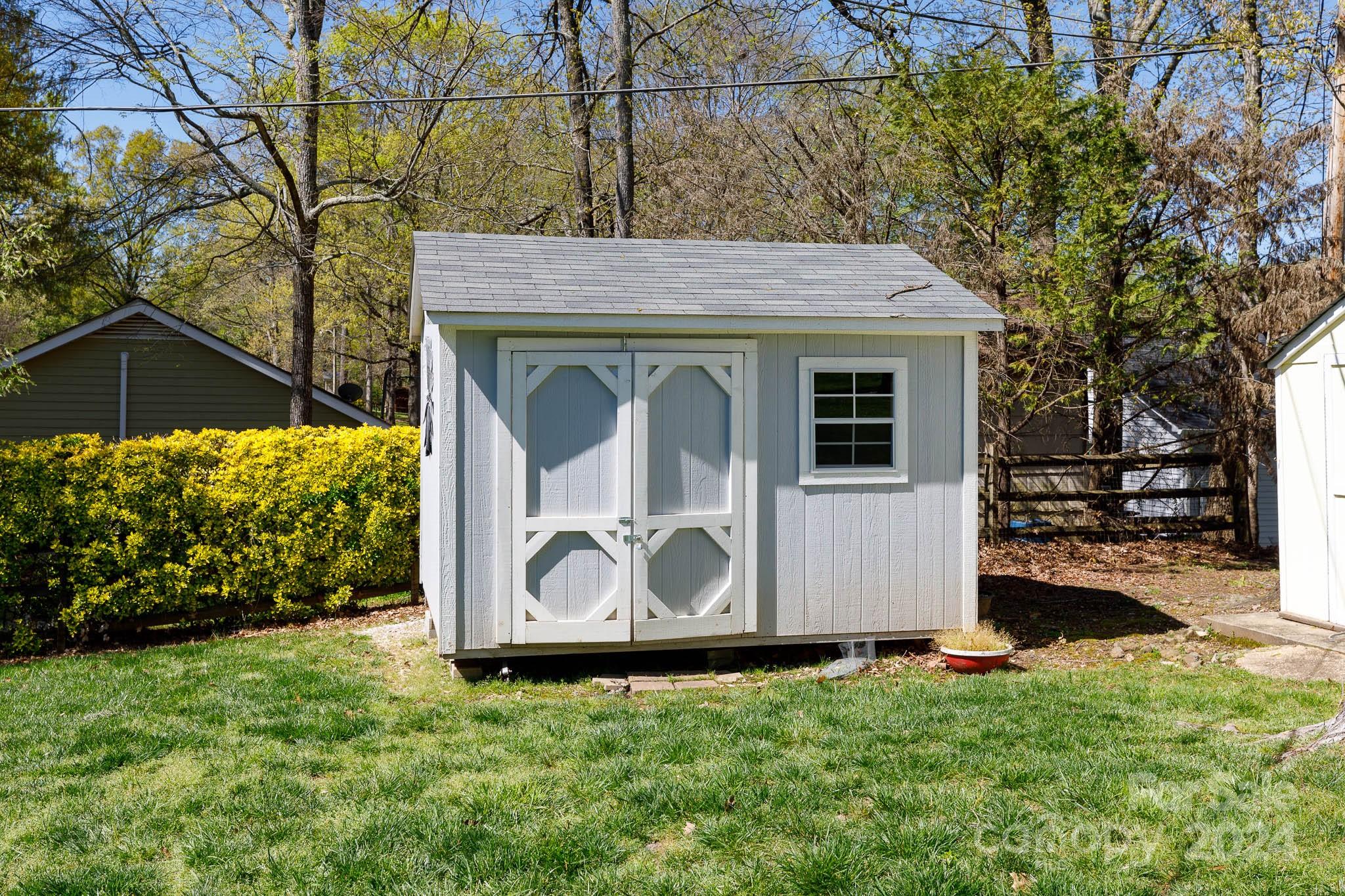 Midbrook - Residential