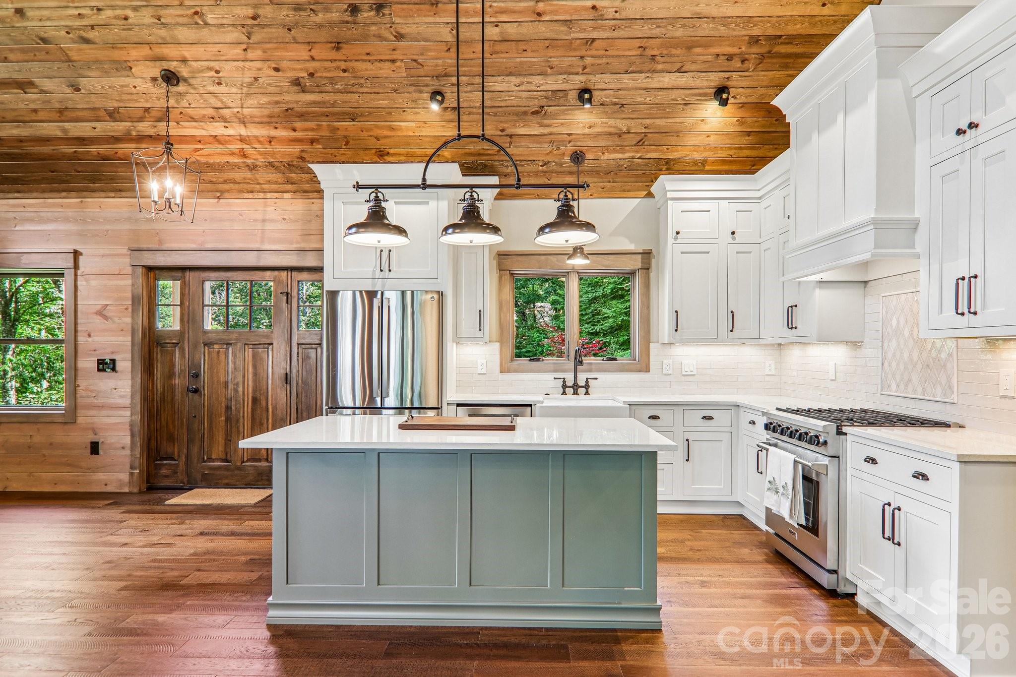 Smoky Mountain Retreat at Eagles Nest - Residential
