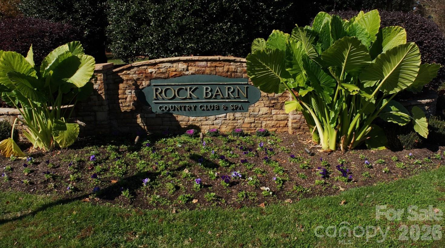 Rock Barn - Land