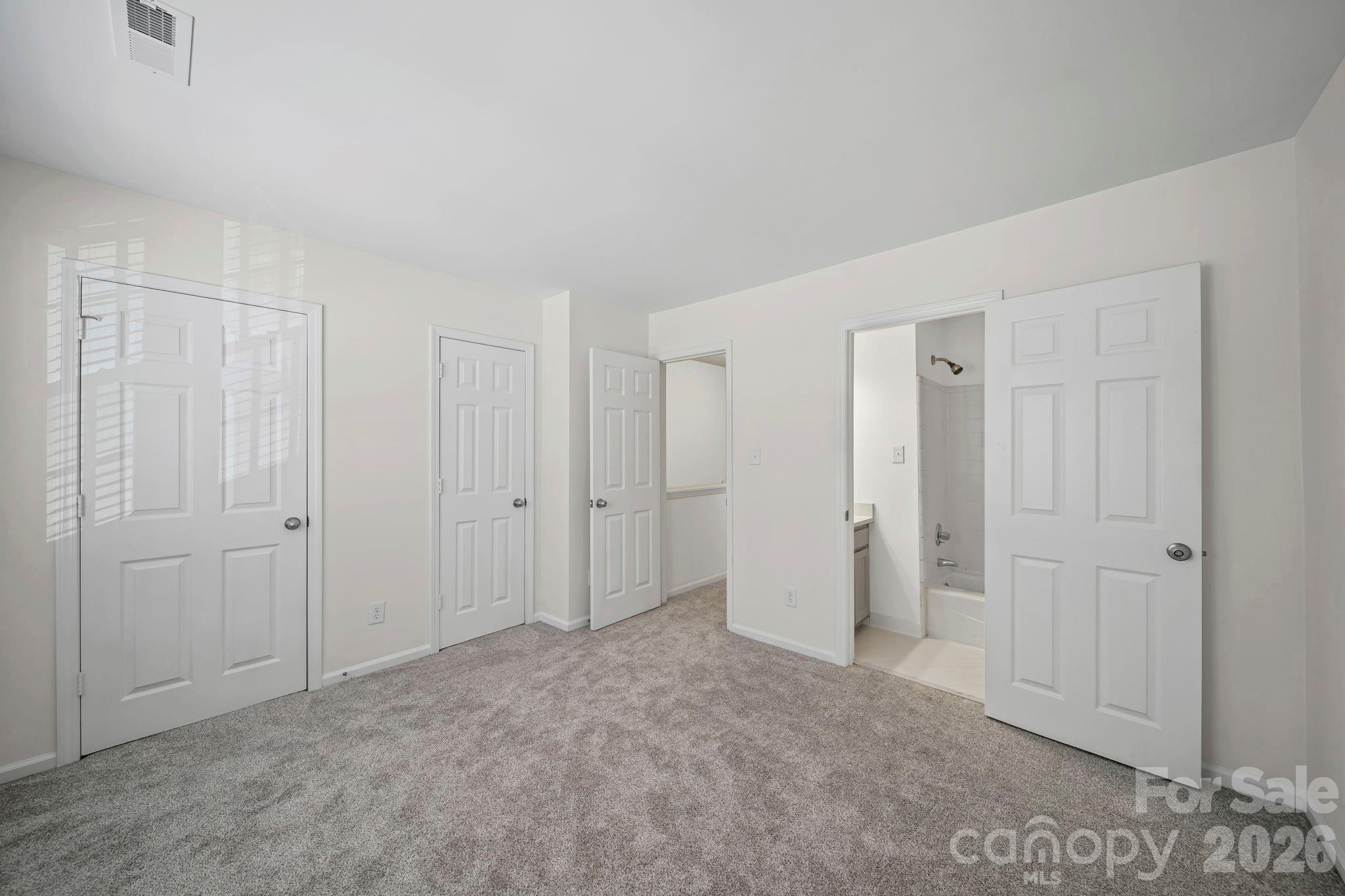 Dunhill Court - Residential