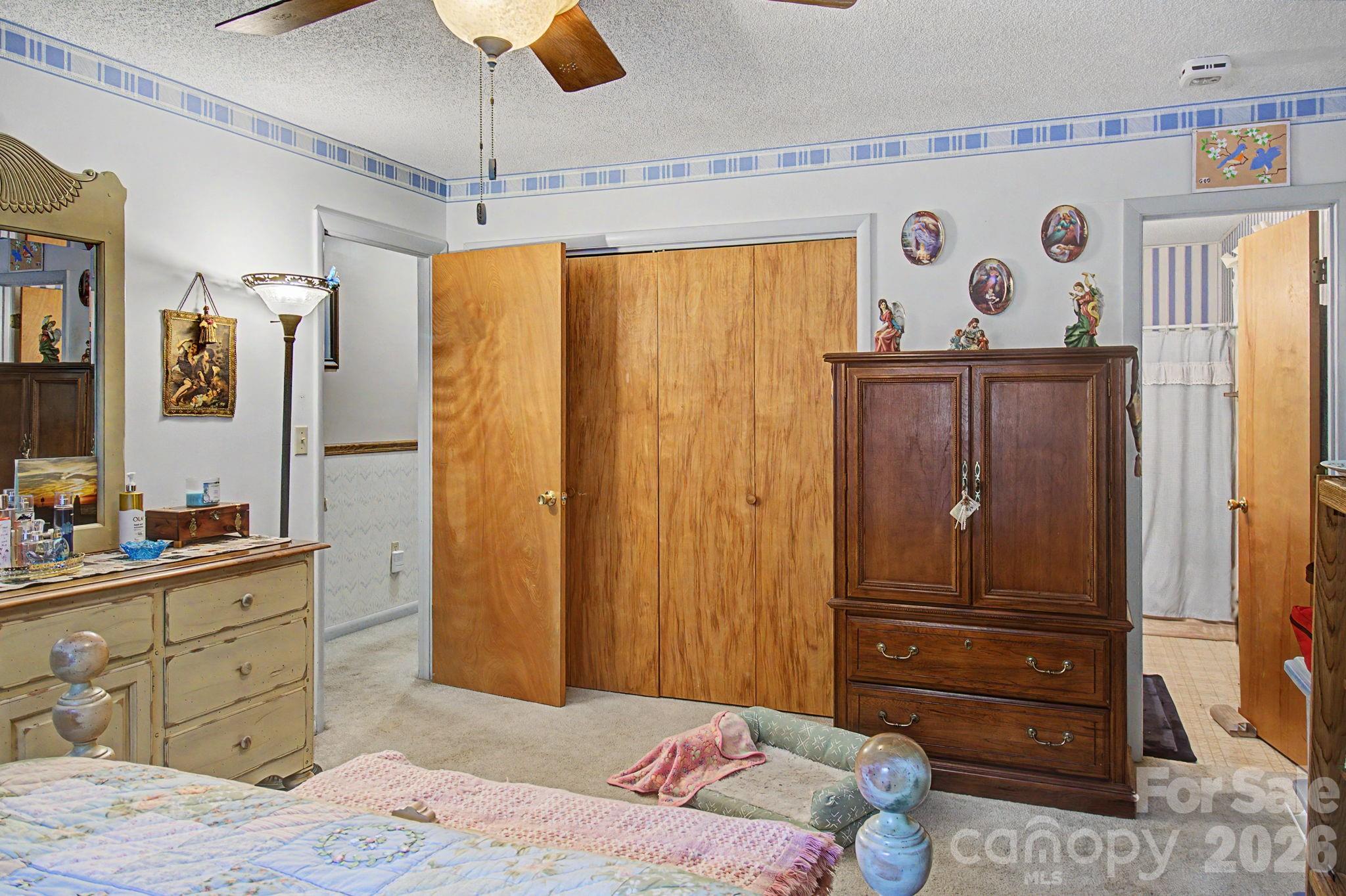 Pinecrest - Residential