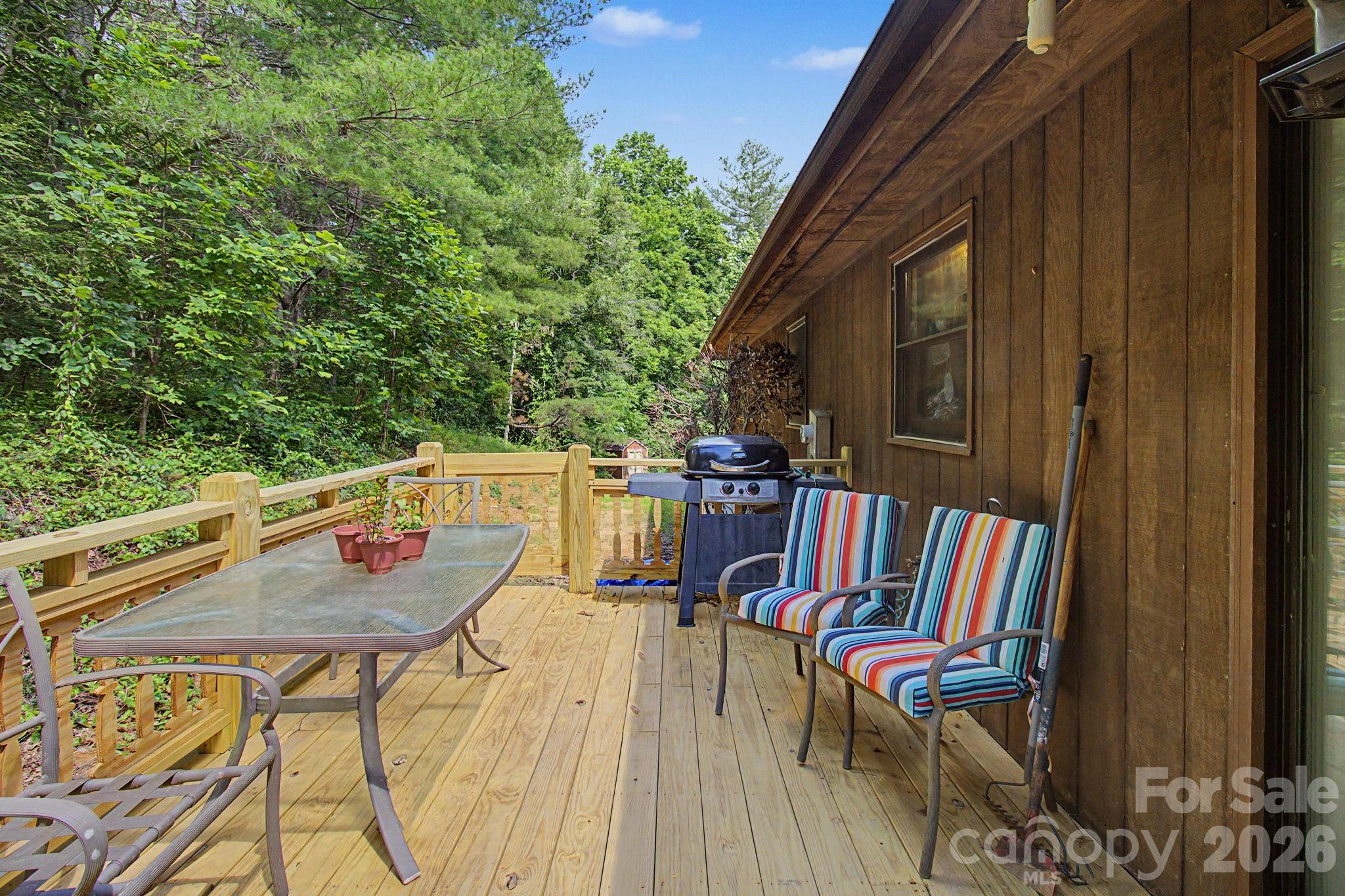Pinecrest - Residential