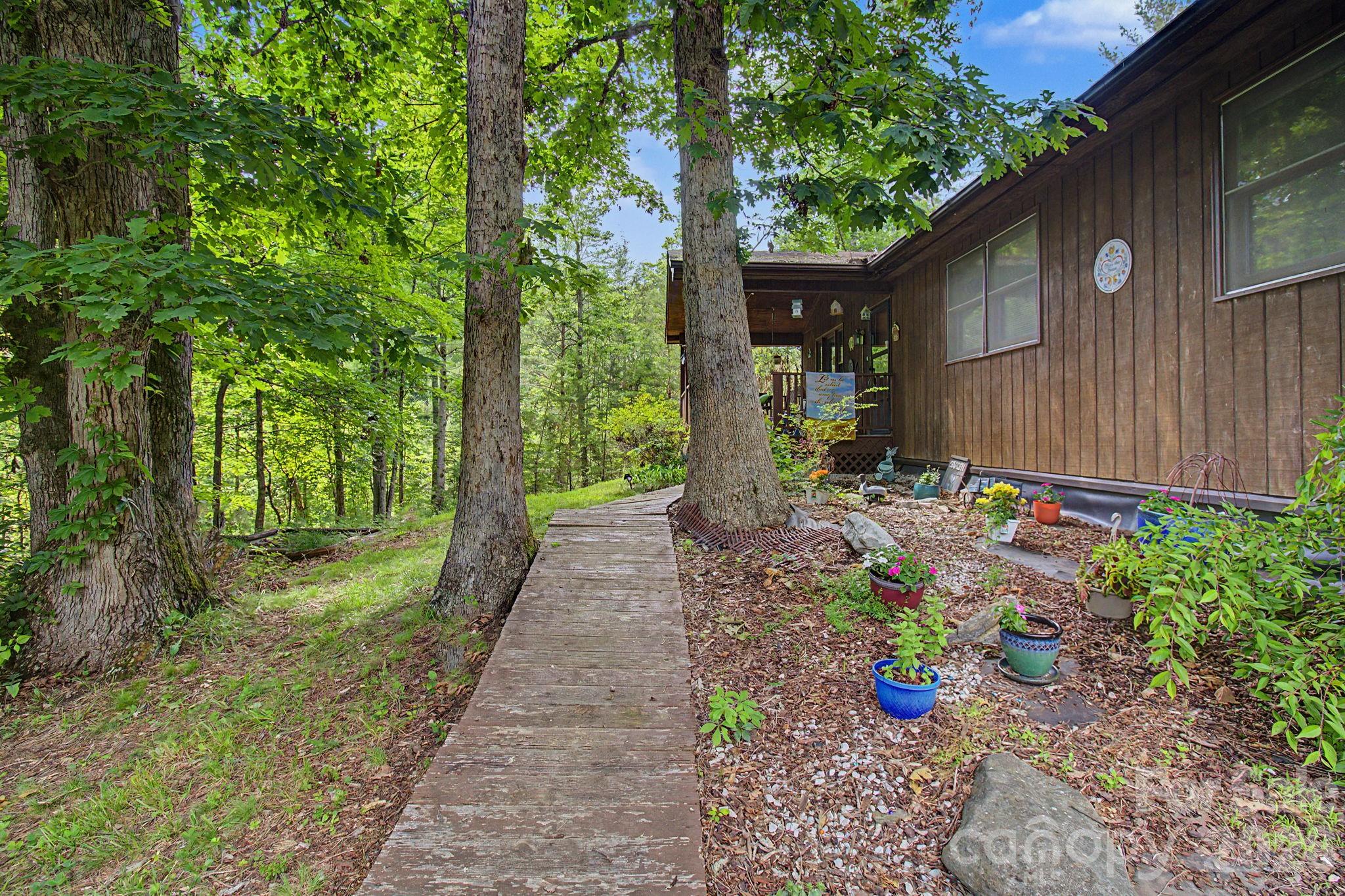 Pinecrest - Residential