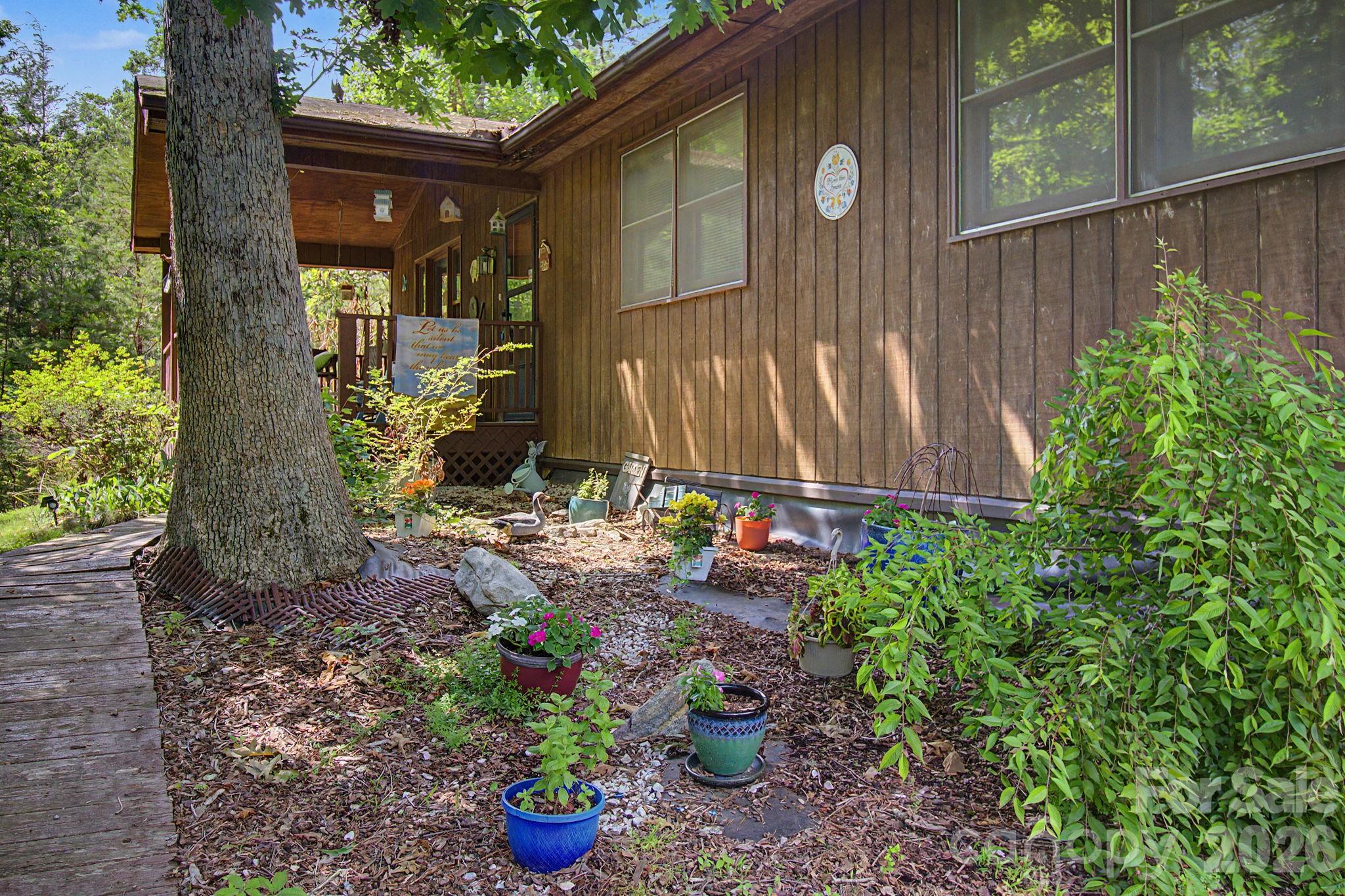 Pinecrest - Residential