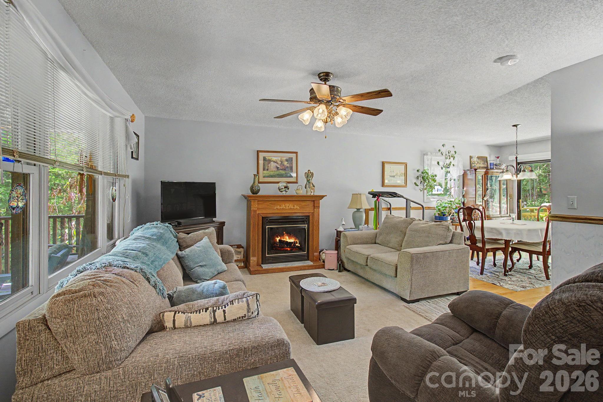 Pinecrest - Residential