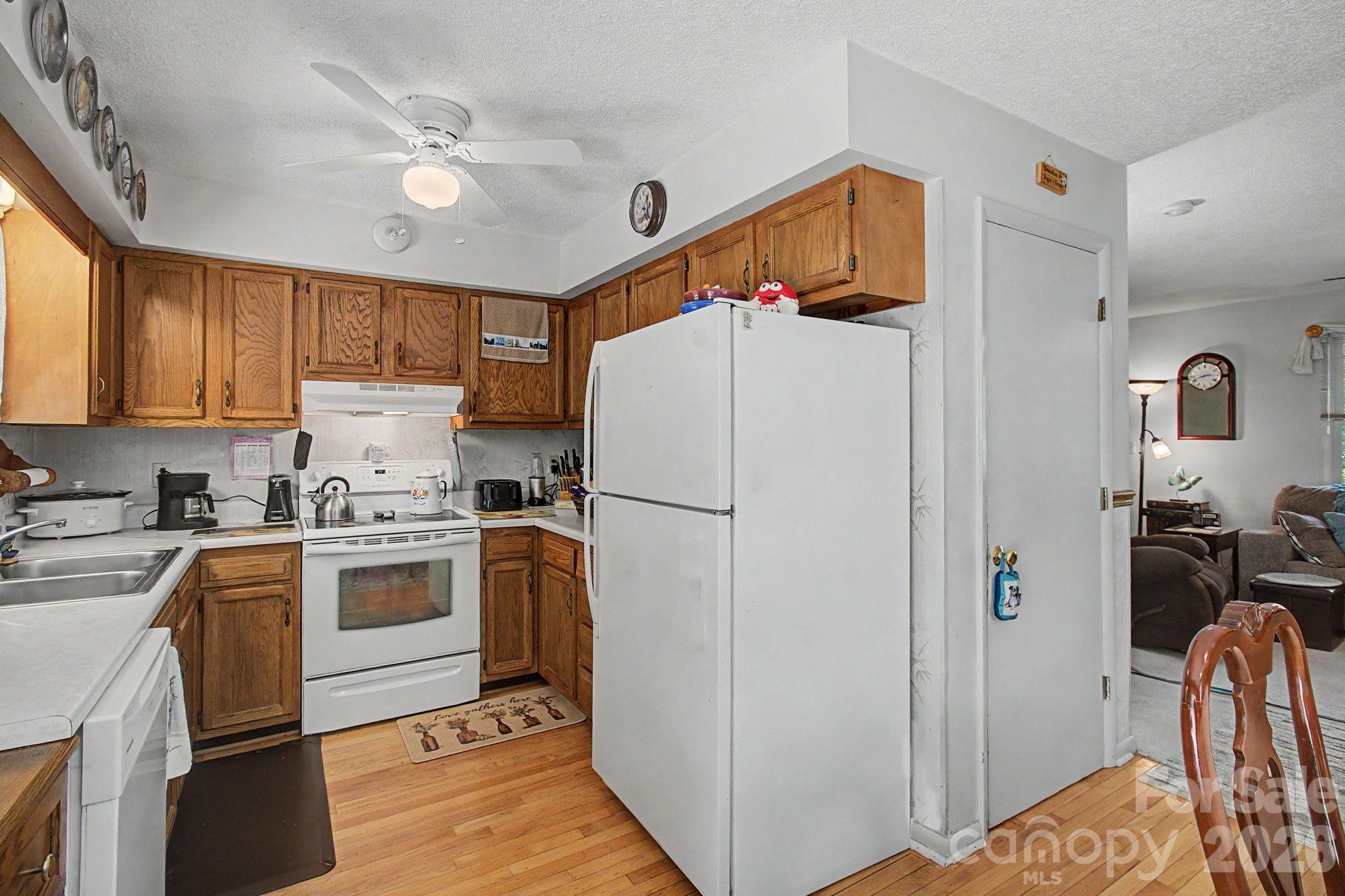 Pinecrest - Residential