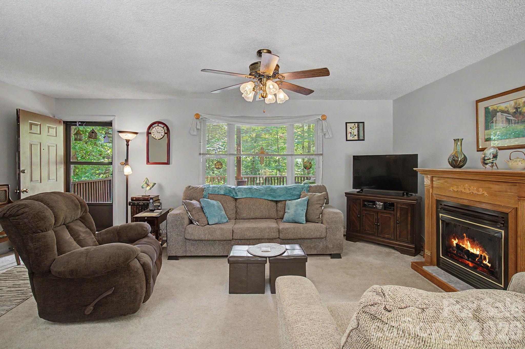 Pinecrest - Residential