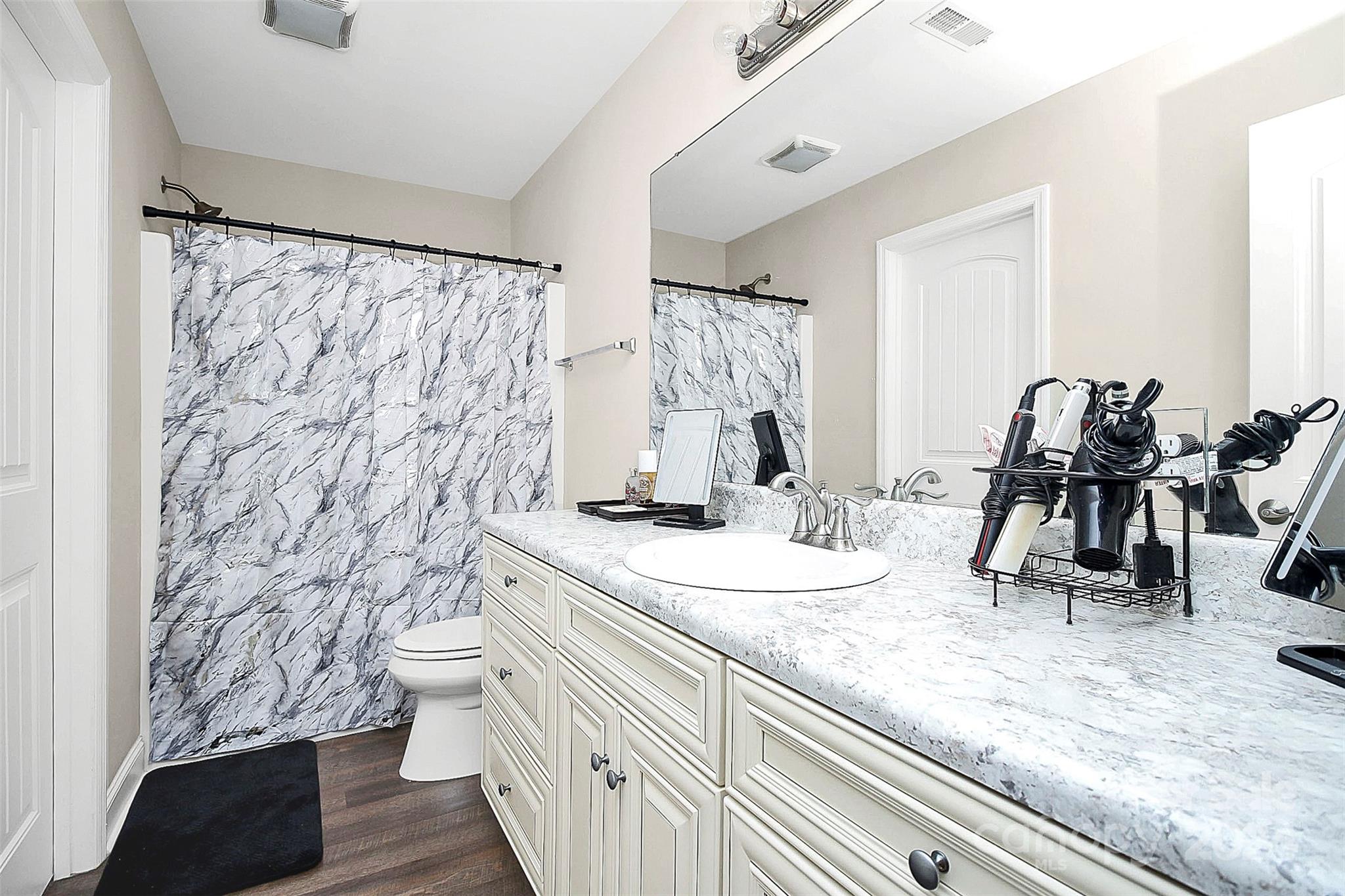 Green Peach Orchard - Residential