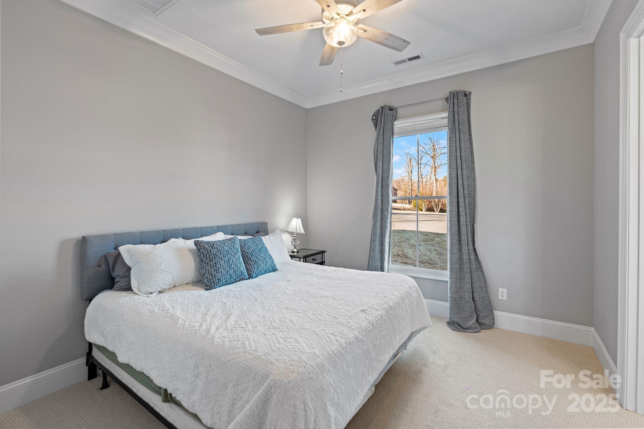 The Retreat At Sunset Ridge - Residential