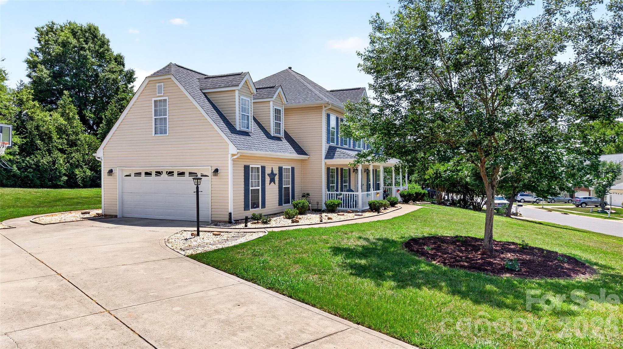 Curtis Pond - Residential