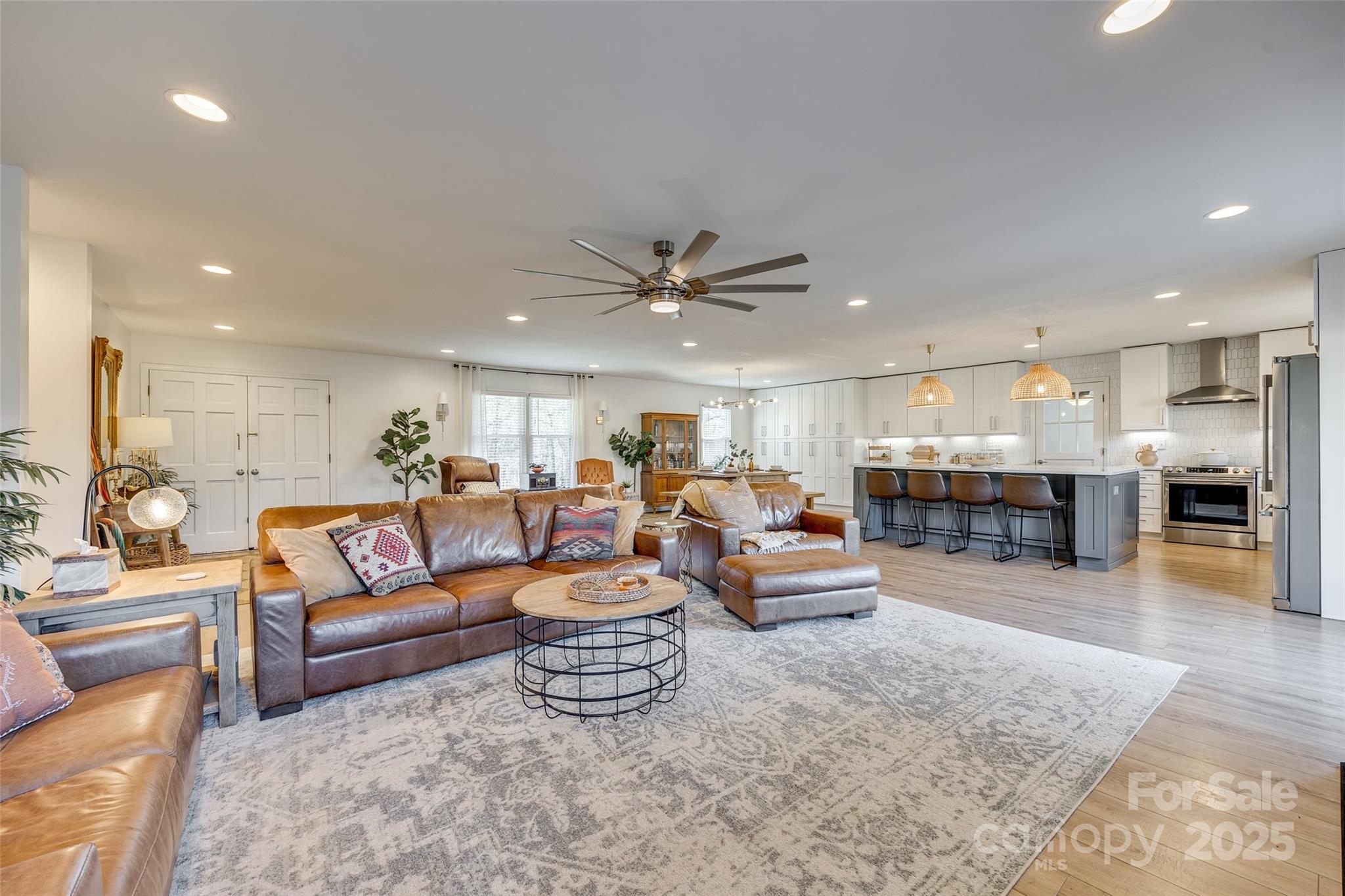 Forest Lake - Residential