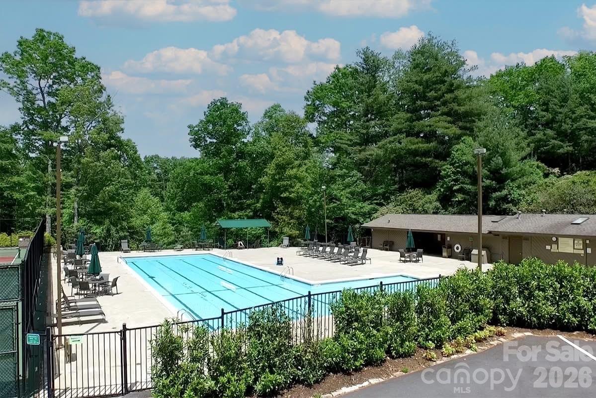 Connestee Falls - Residential