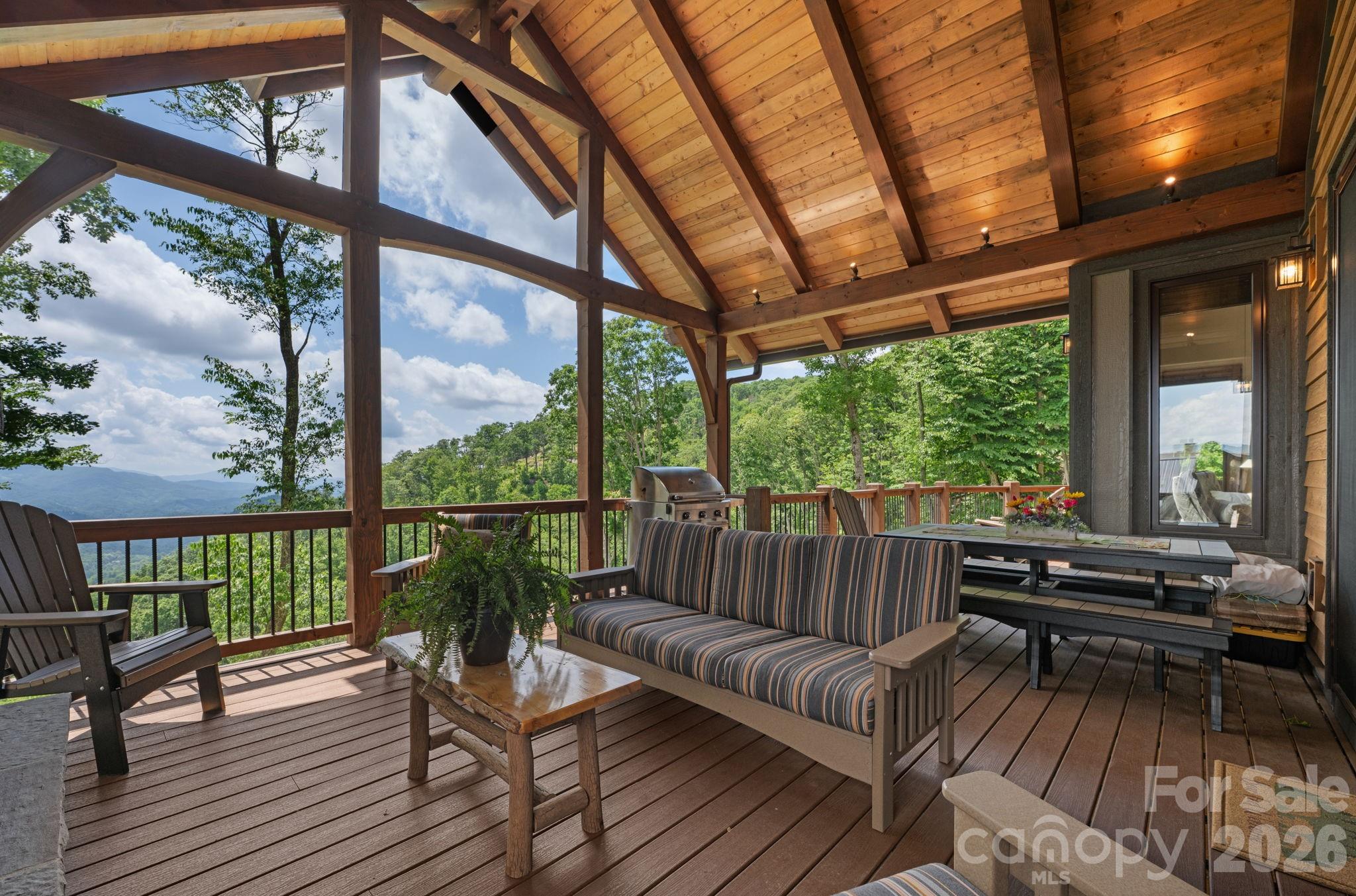The Lodges at Eagles Nest - Residential