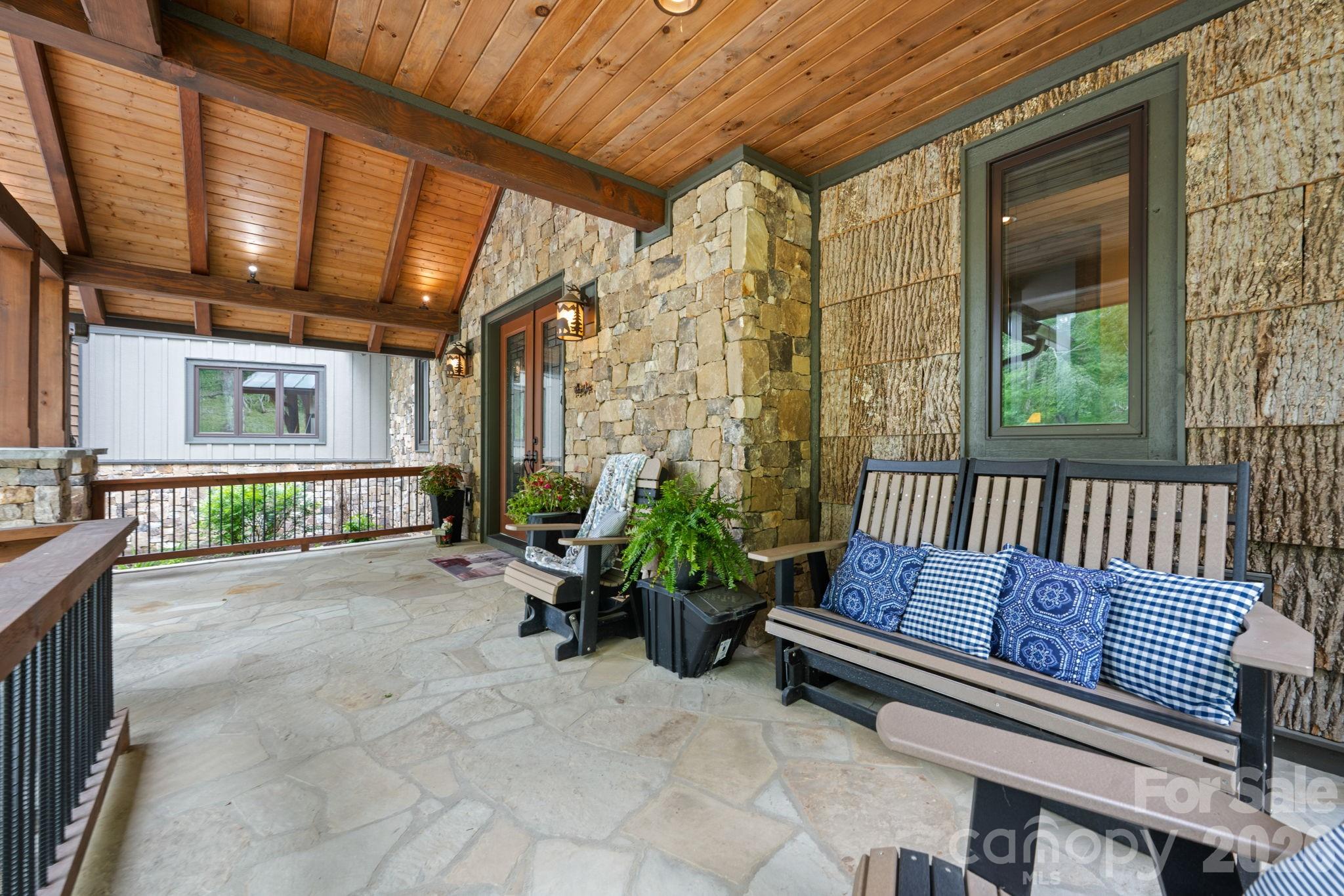 The Lodges at Eagles Nest - Residential