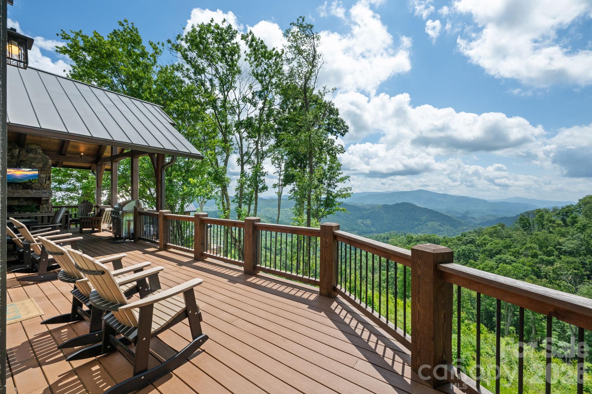 The Lodges at Eagles Nest - Residential