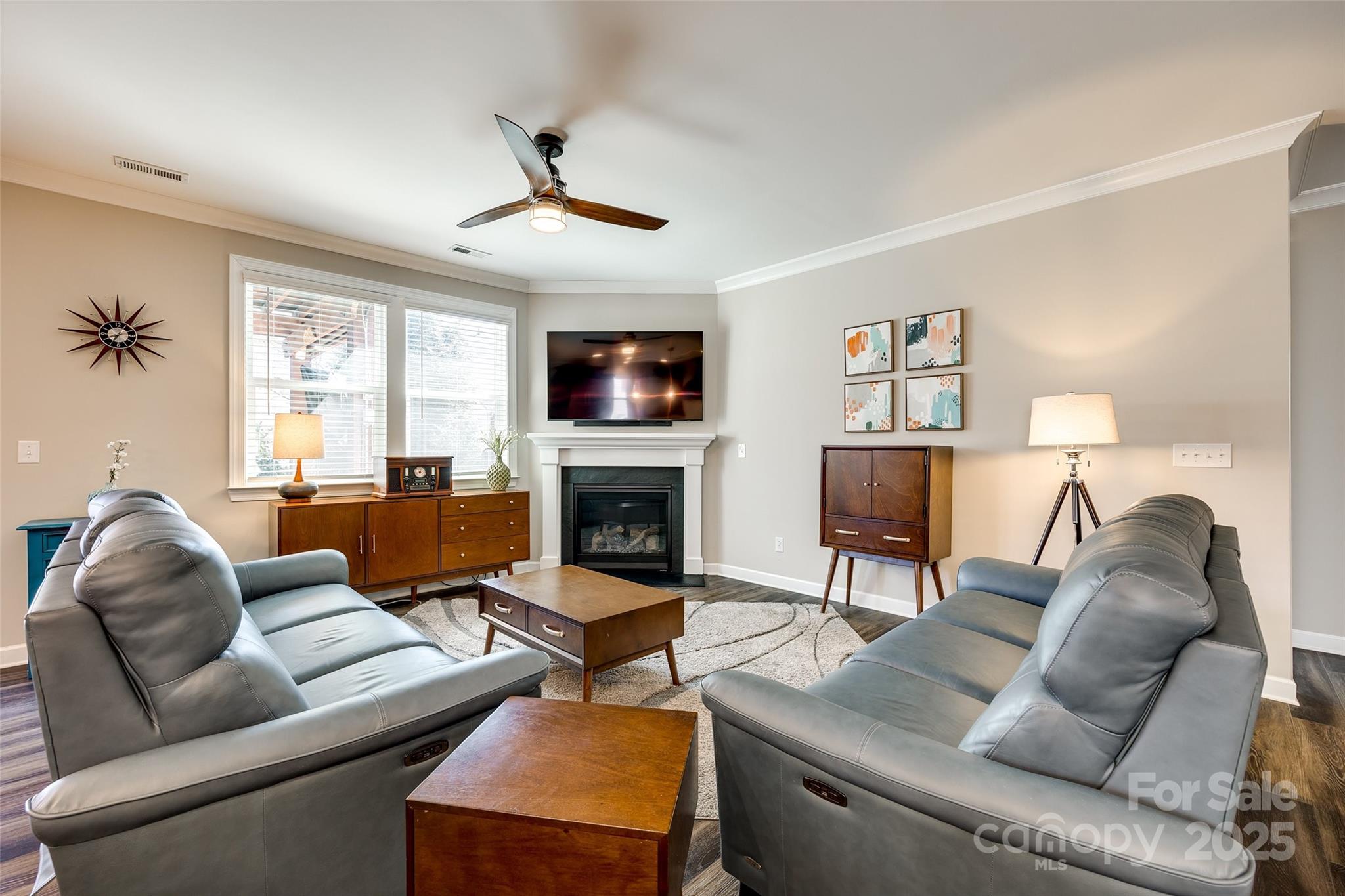 Lake Crest - Residential