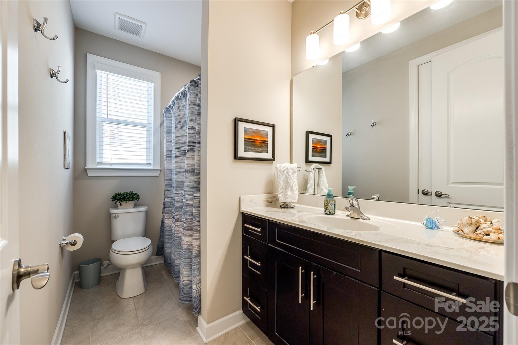 Lake Crest - Residential