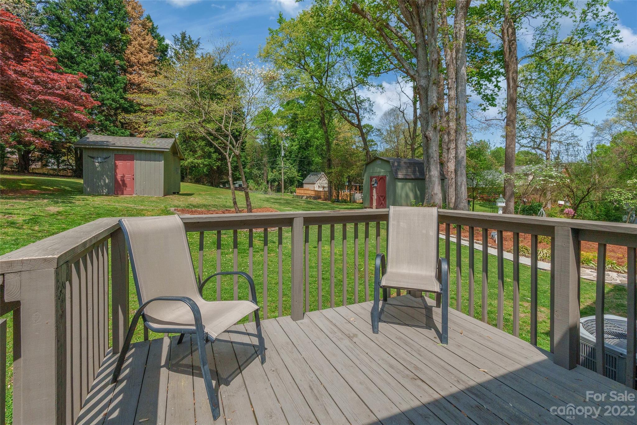 Ragin Estates - Residential