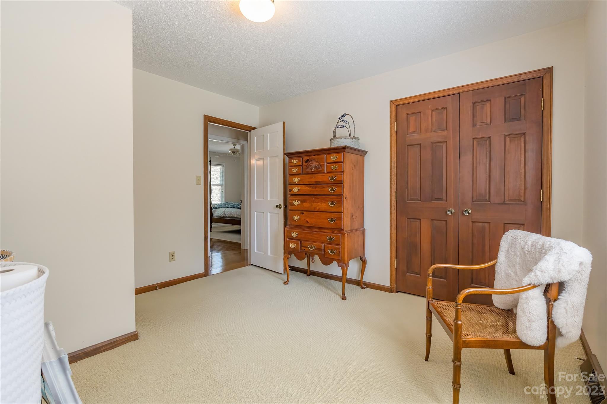 Ragin Estates - Residential