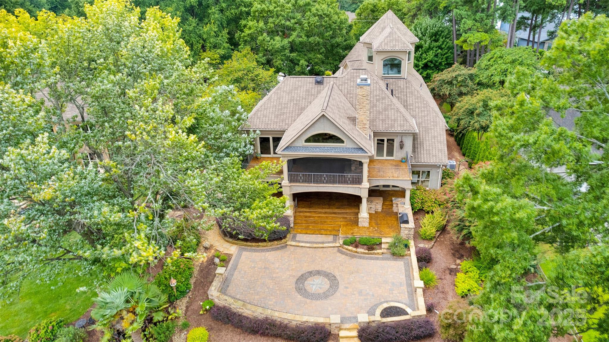 Island Forest - Residential