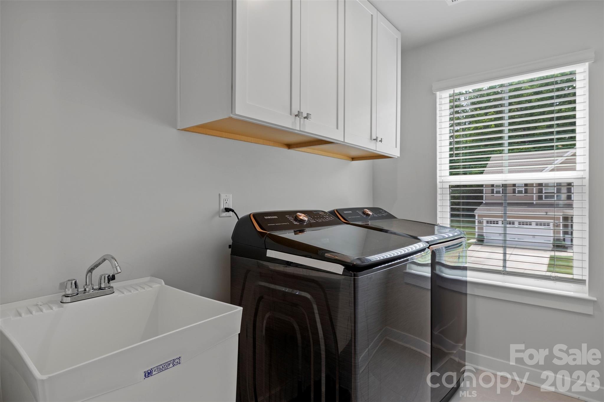 Springshire Creek - Residential