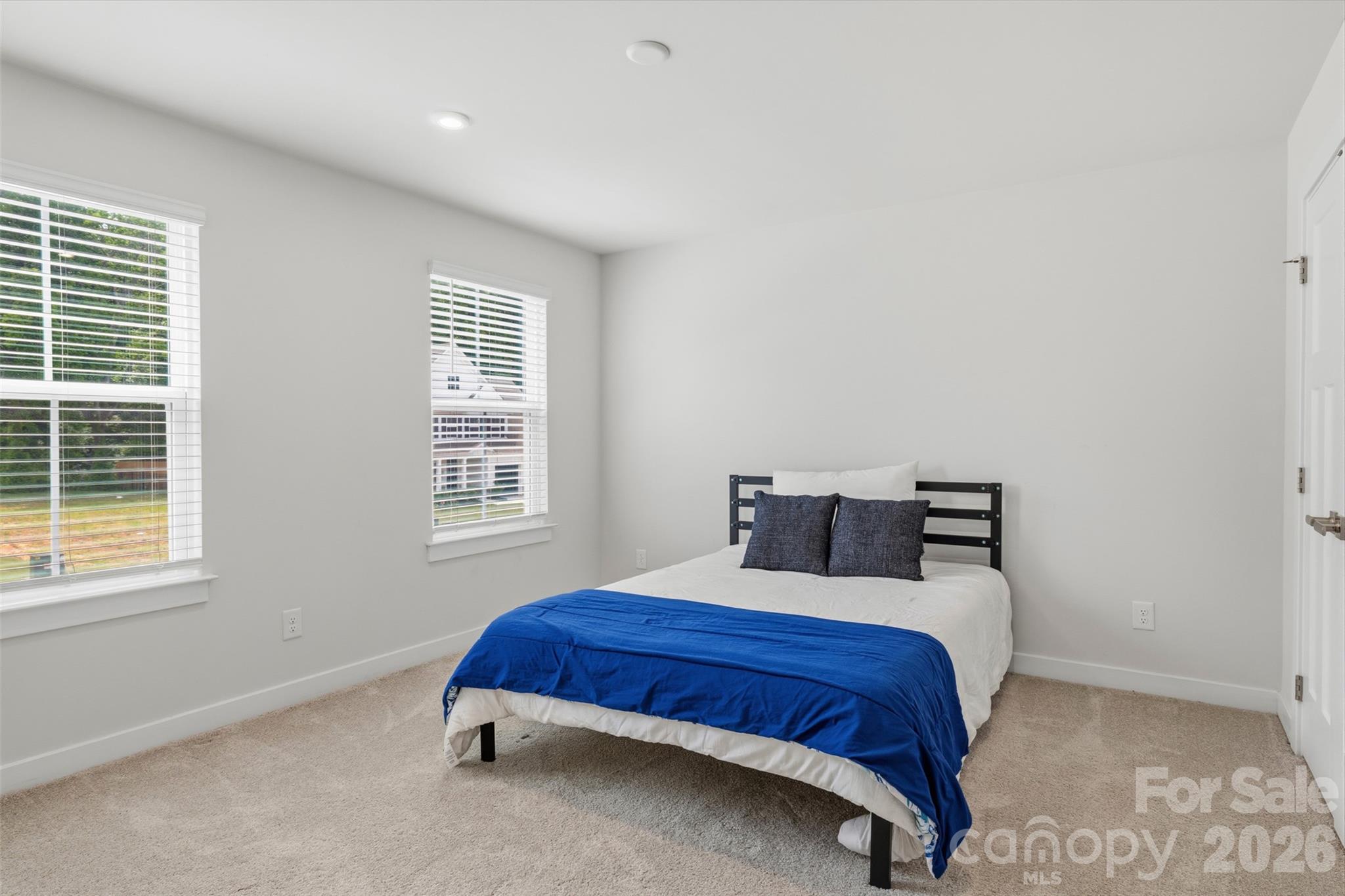 Springshire Creek - Residential