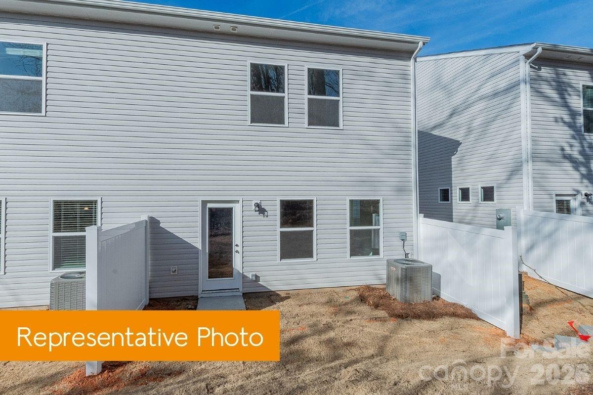 Hickory Glen - Residential