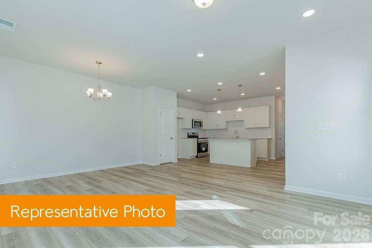 Hickory Glen - Residential