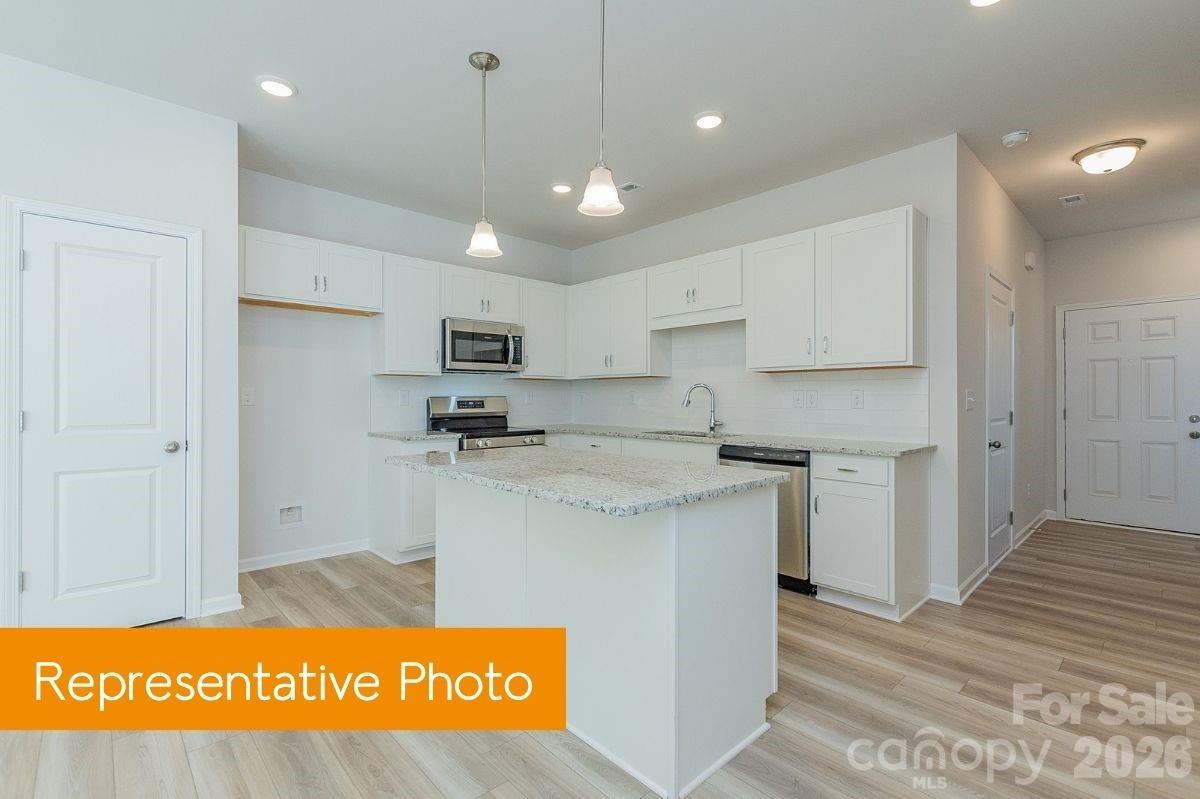 Hickory Glen - Residential