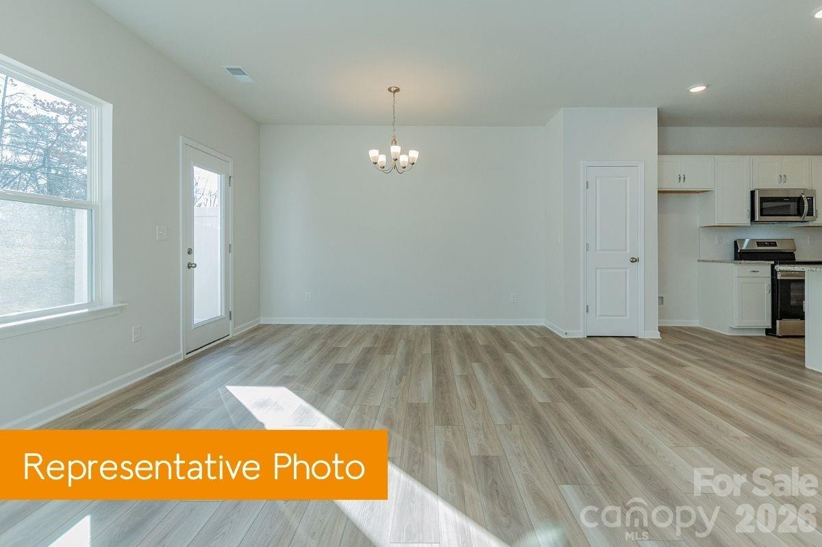 Hickory Glen - Residential